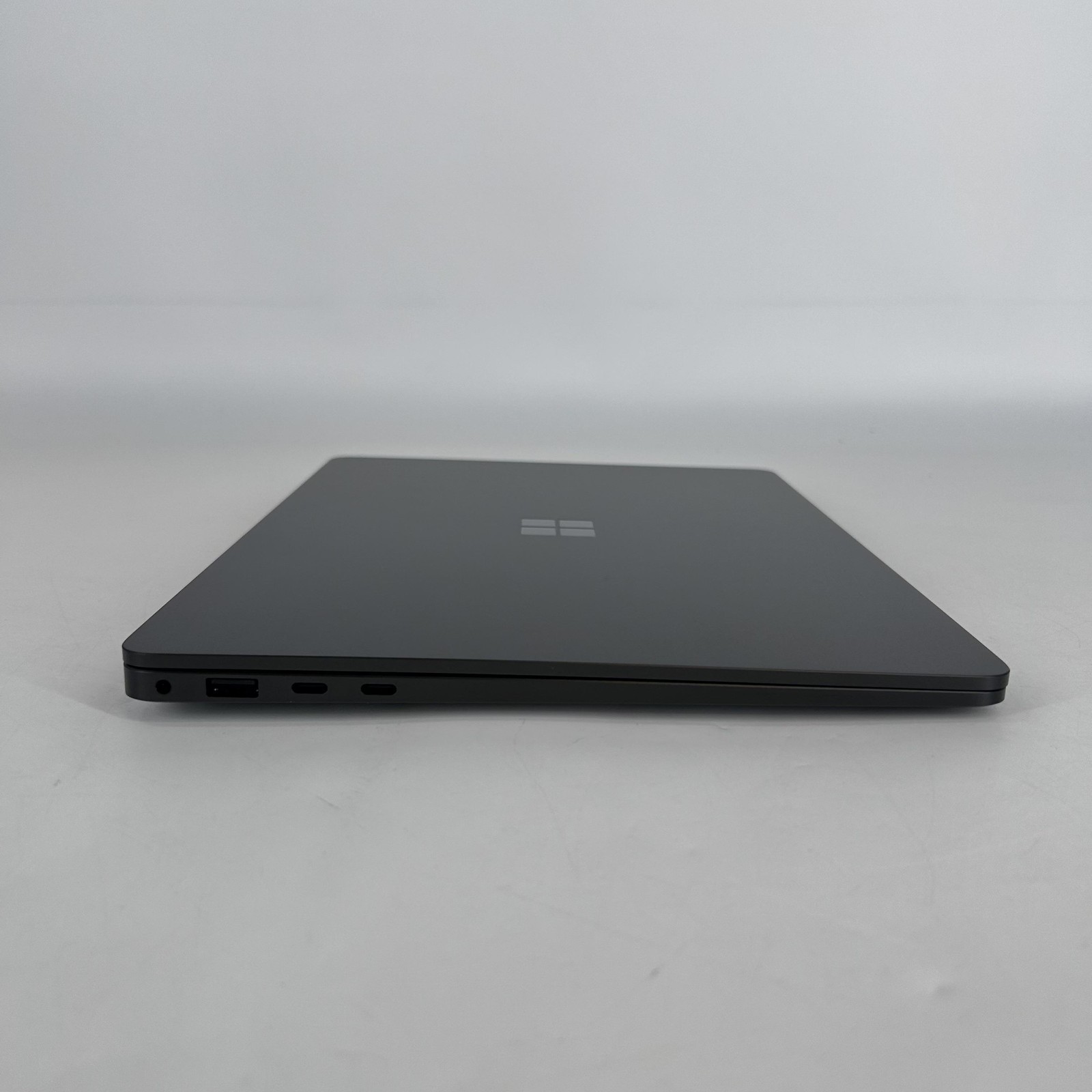 Microsoft Surface Laptop 7 13.8 2K TOUCH X Elite 3.40GHz 32GB 1TB SSD BAD KEYS