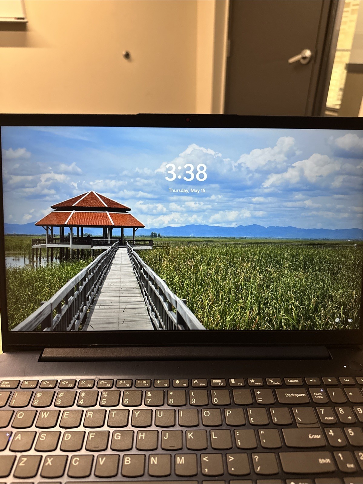 Lenovo IdeaPad 3 15ITL6 15.6″ Intel Core i5-1155G7, 8GB RAM, 512GB SSD Notebook