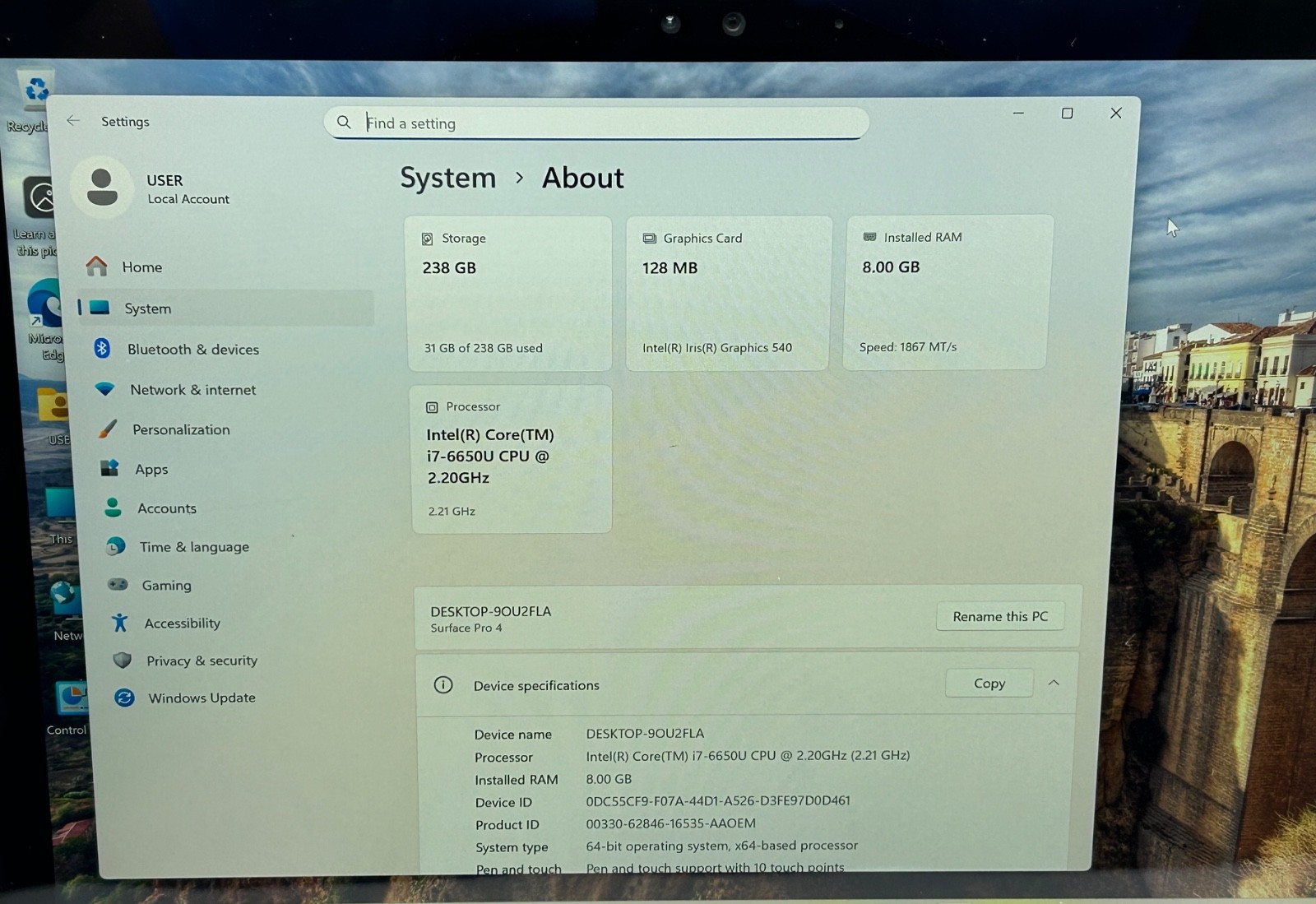 Surface Pro 4, 1724, i7-6650U, 8GB RAM, 256GB SSD, Touchscreen, Windows 11 Pro