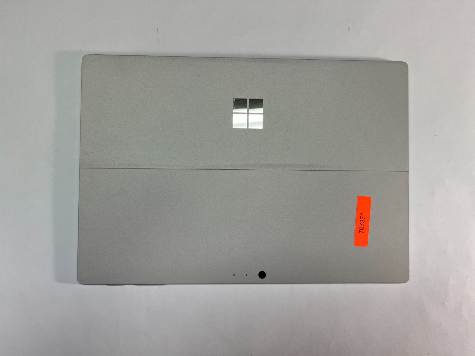 Microsoft Surface Pro 4 1724i5-6300U@2.4 GHZ 4GB RAM 128 GB NVME Win 11 PRO