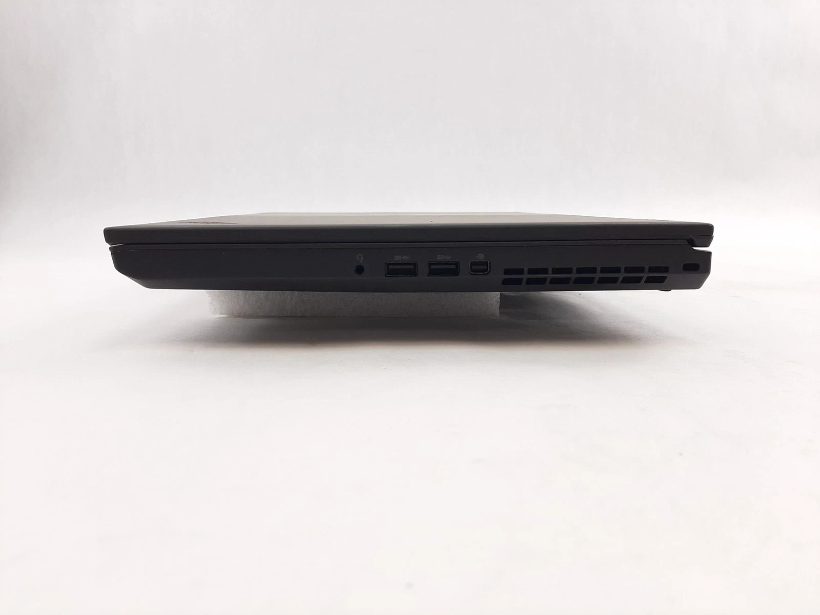 Lenovo ThinkPad P51 15.6″ Xeon E3-1535M v6 32GB RAM 512GB NVMe SSD Win11 Pro