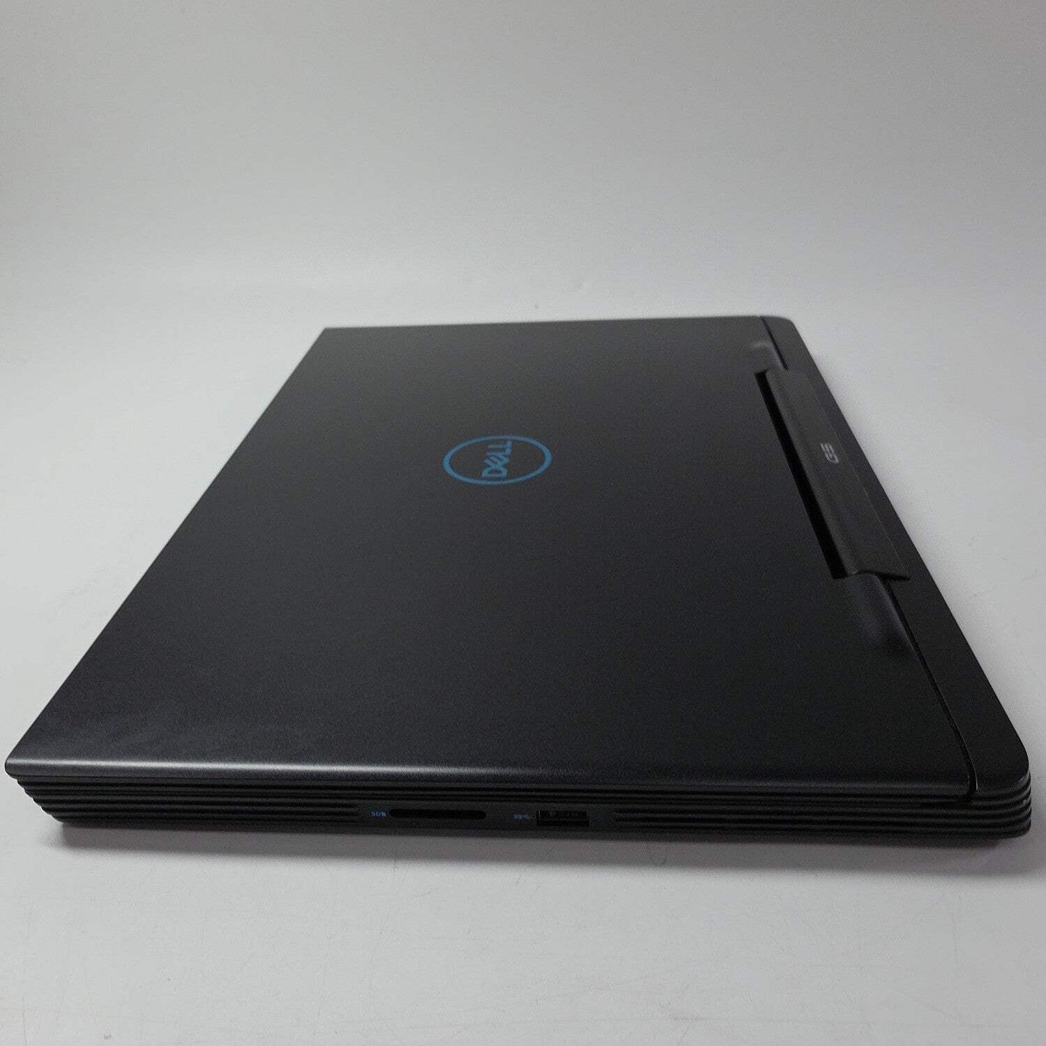 Dell G5 5500 15.6″ i7-9750H 2.6GHz 16GB RAM 1TB HDD 256GB SSD GeForce RTX 2060
