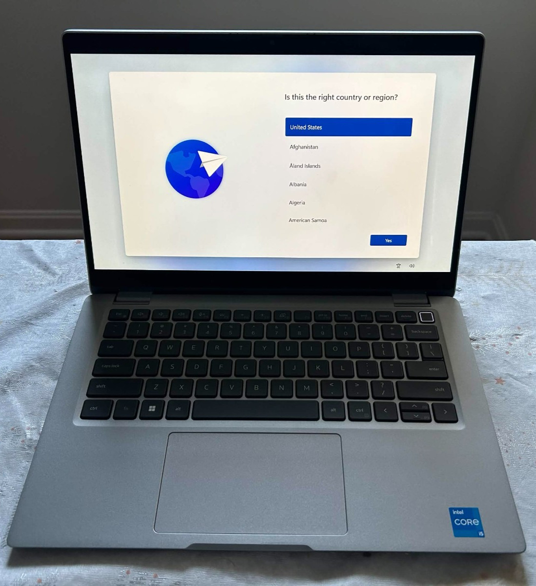 Dell Latitude 5320 Intel Core i5-1145G7 8GB RAM 256GB SSD Windows 11 Pro Touch
