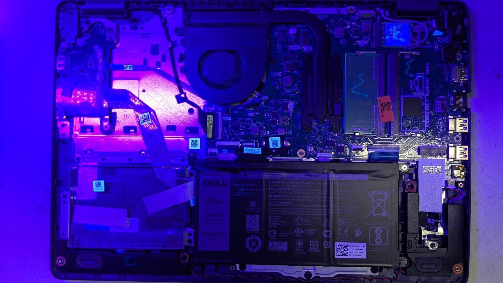 DELL INSPIRON 3501 i5-1135G7 @ 2.40GHz, 8GB RAM, NO HDD/OS