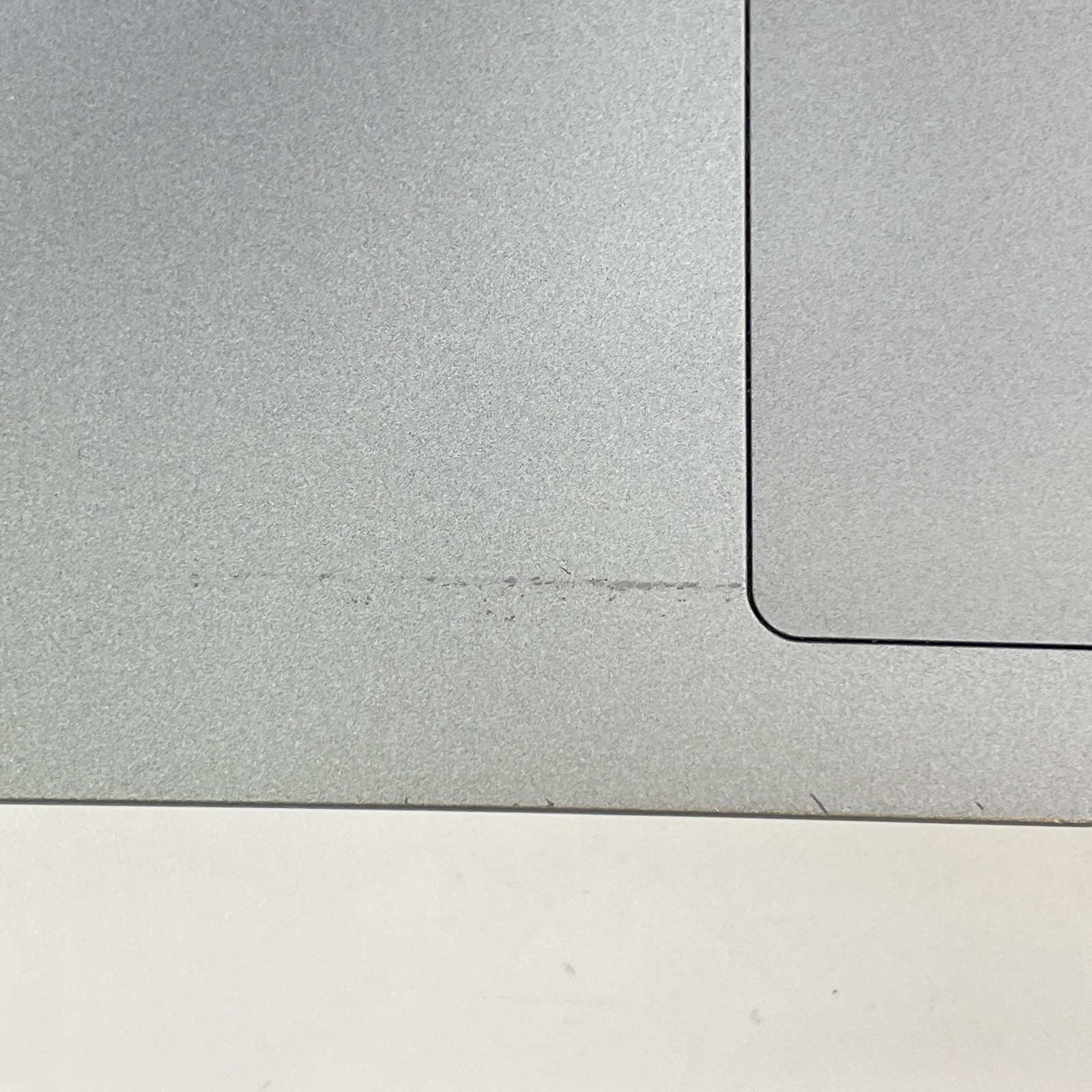 Dell Latitude 5450 14 Gray FHD 1.7GHz Ultra 7 165U 16GB 512GB SSD Good FRAME GAP