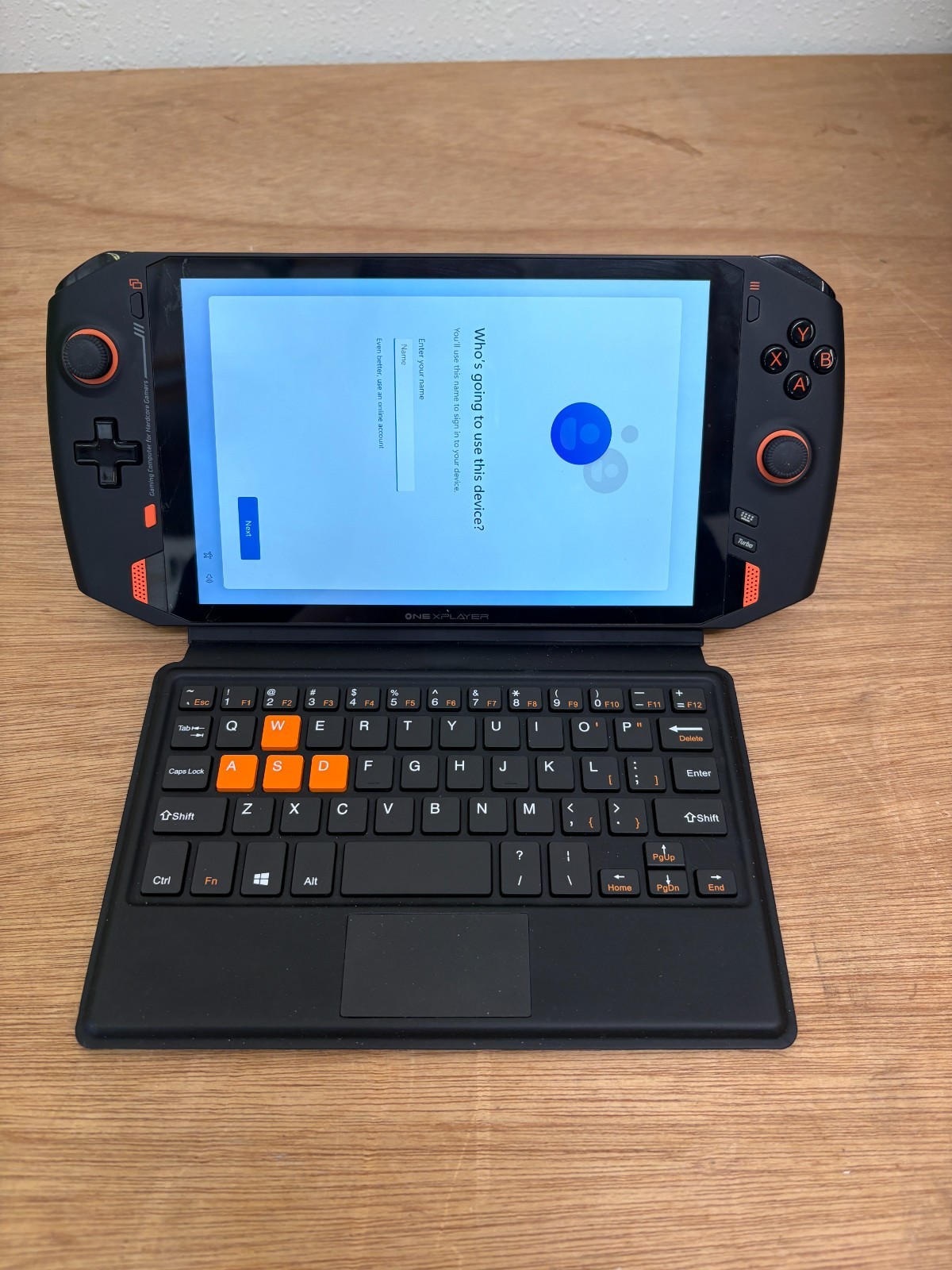 ONEXPLAYER I7-1195G7 16GB 1TB Handheld Gaming Laptop + Keyboard + Case + Charger