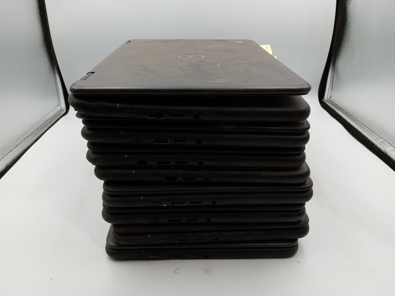 Lot of 8 – Dell 3100 5190 Chromebook Laptops * FOR PARTS * VARIOUS ISSUES -RR