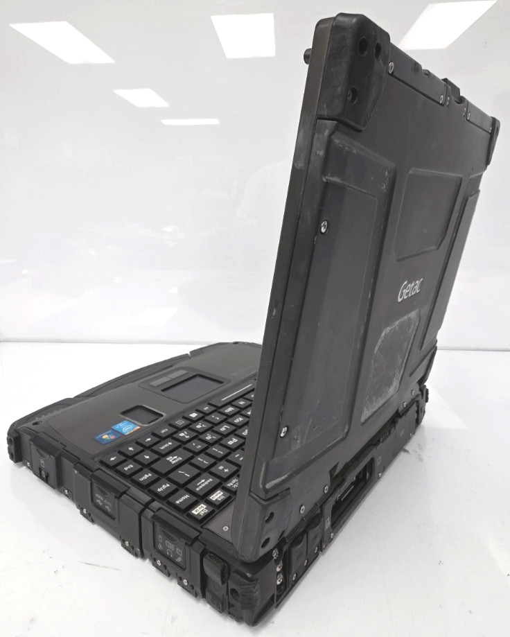 Getac B300 G5| Intel Core i5-4300M| 4GB RAM| 128GB SSD| No OS| 9476 Hours