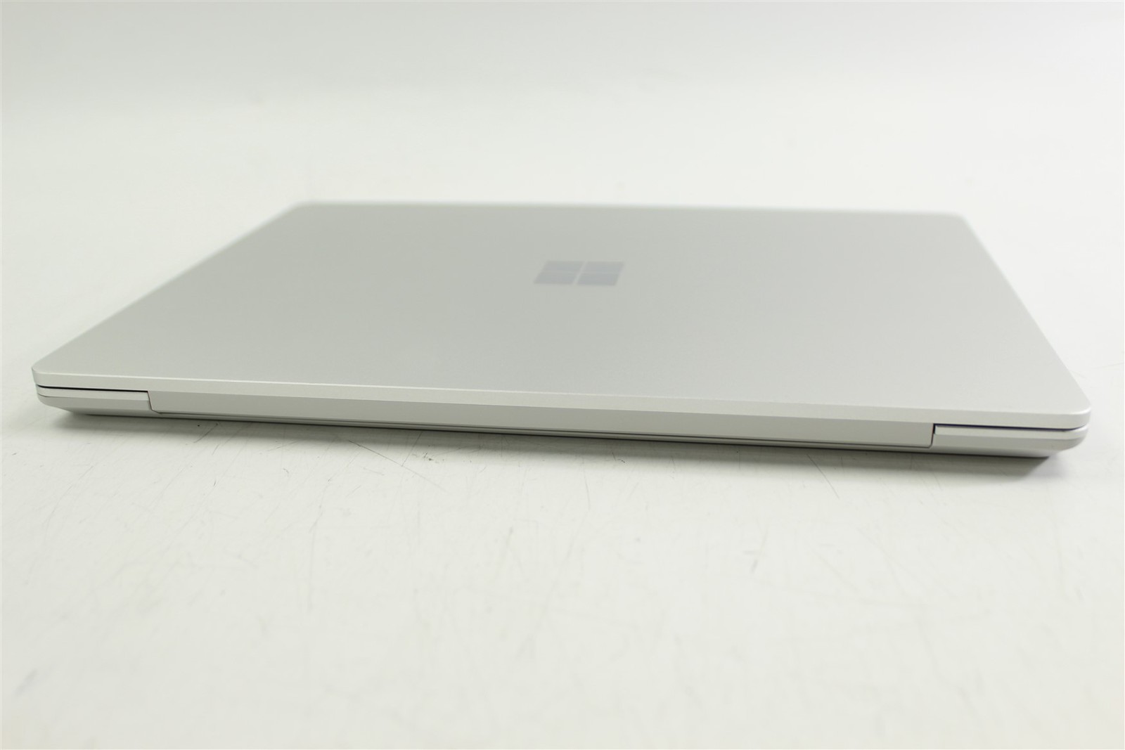 Microsoft Surface Laptop Go 2 2013 12.4″ i5-1135G7 256GB SSD 16GB RAM W11H