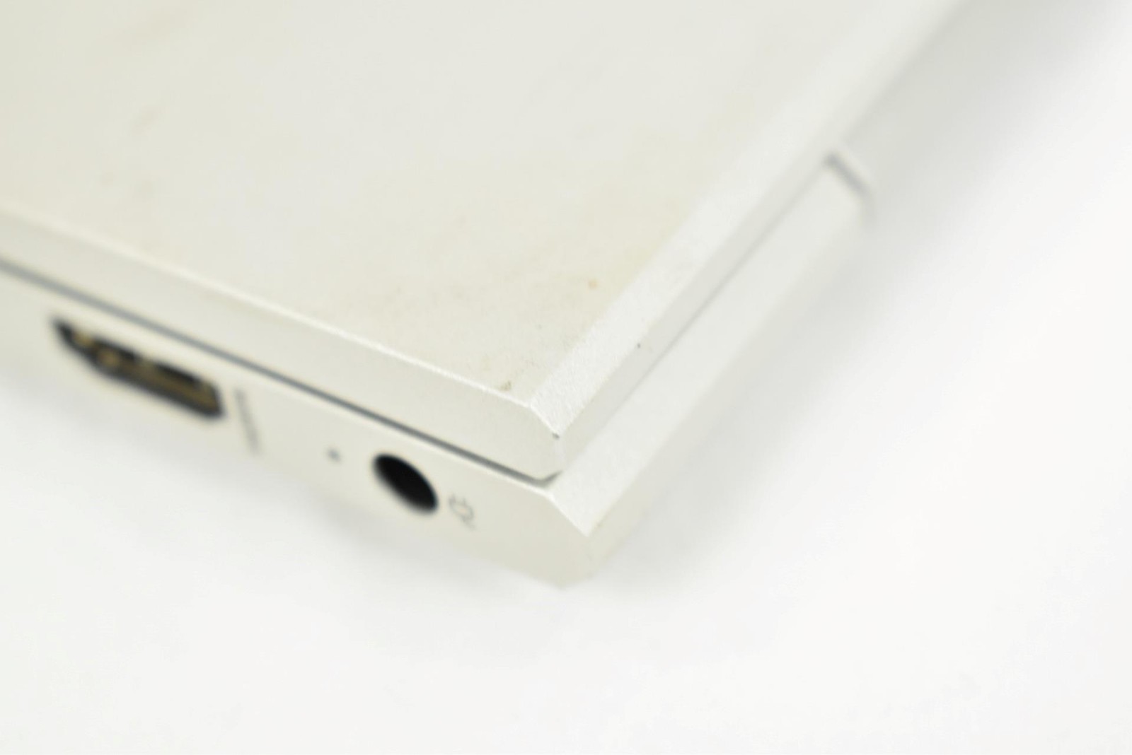 HP EliteBook 830 G7 i5-10210U 1.6GHz 16GB 256GB SSD 13.3″ No OS New Battery