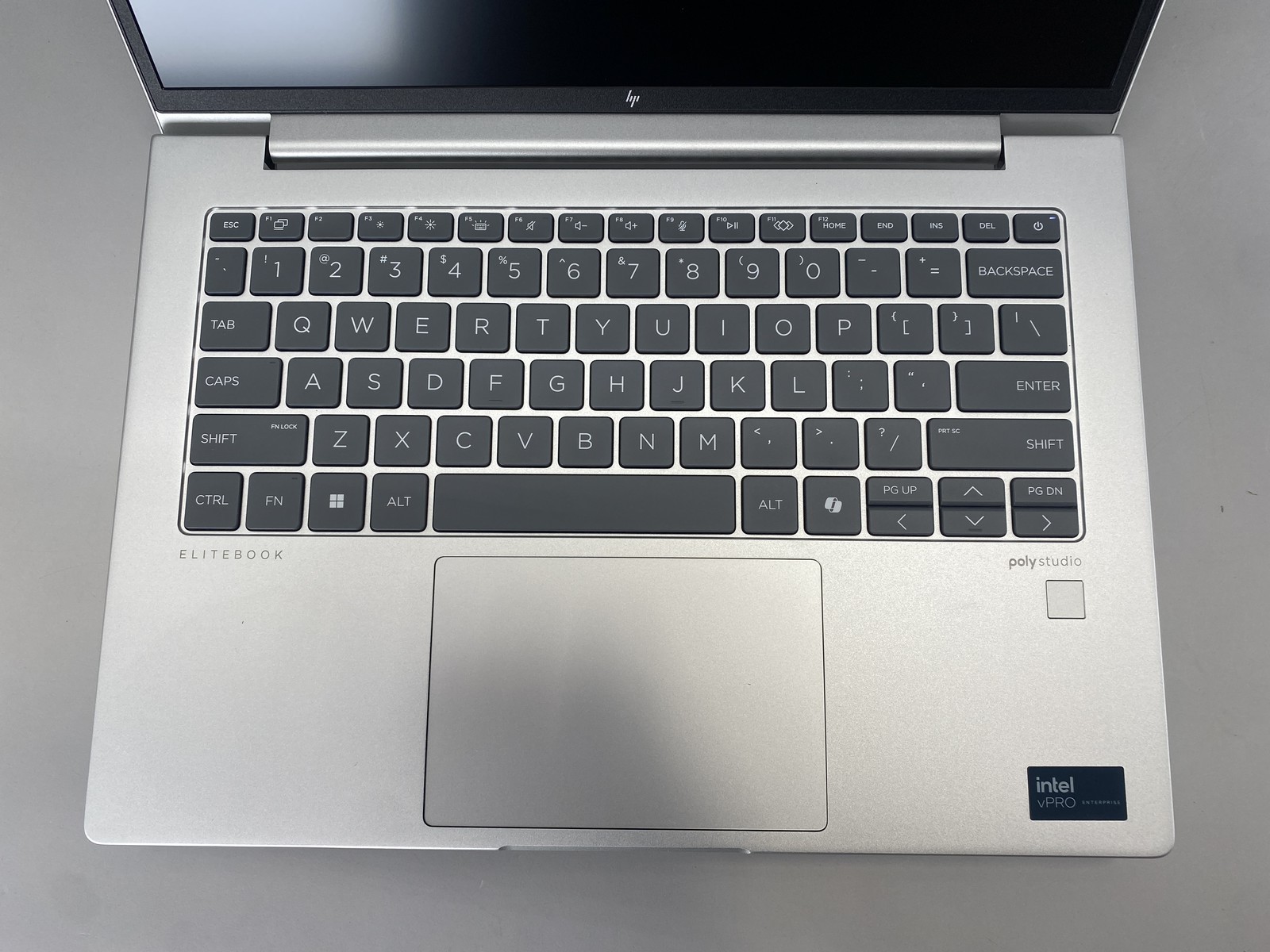 HP Laptop EliteBook 640 14 G11 14″ Intel Core Ultra 5 135U 256GB – Silver
