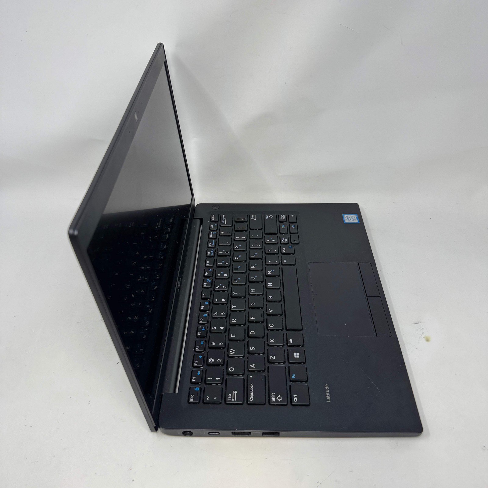 Dell Latitude 7380 13.3″ i7-7600U 2.8GHz 8GB RAM 128GB SSD
