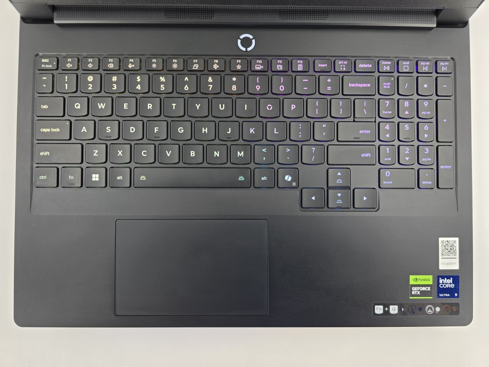 Lenovo Legion Pro 7i 16IAX10H 16″ 2.5K OLED Ultra 9 275HX 32GB 1TB RTX 5080 Good