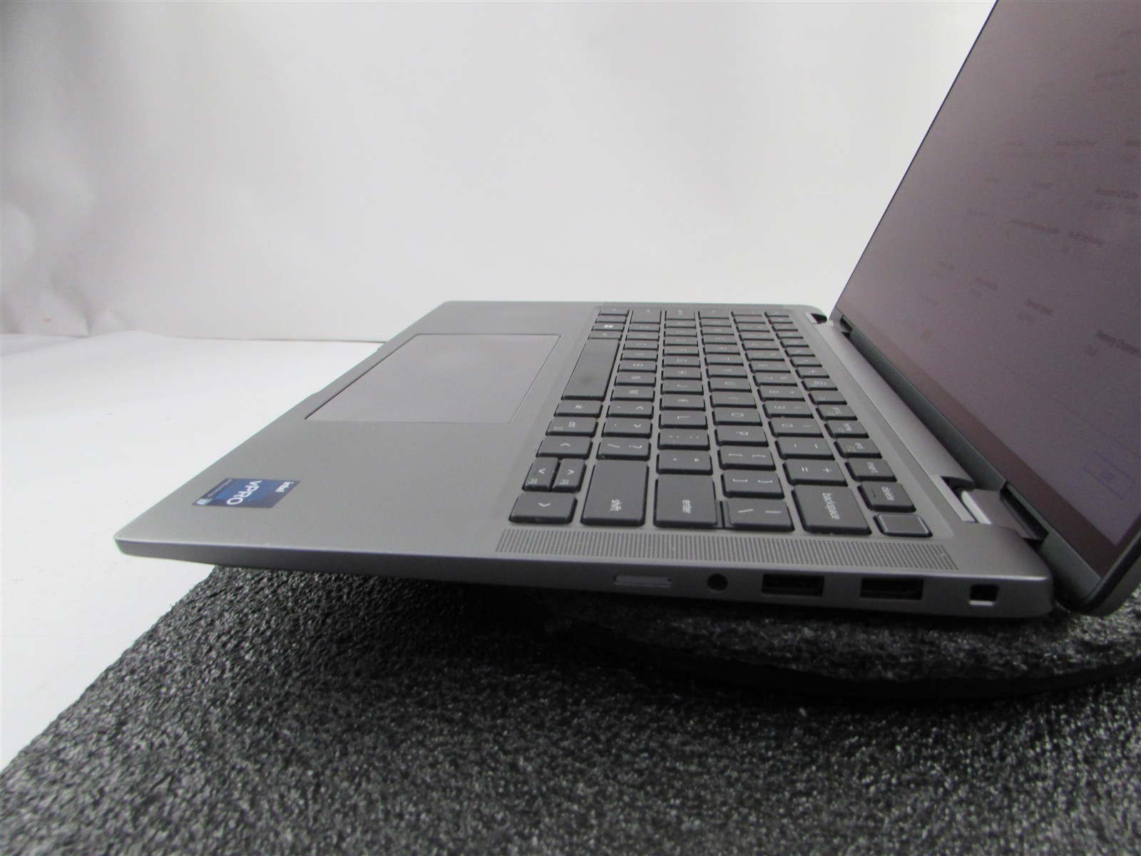 DELL LATITUDE 7440 (Convertible/2 in 1) COREI5-1345U 512GB SSD 16GB RAM NO O.S