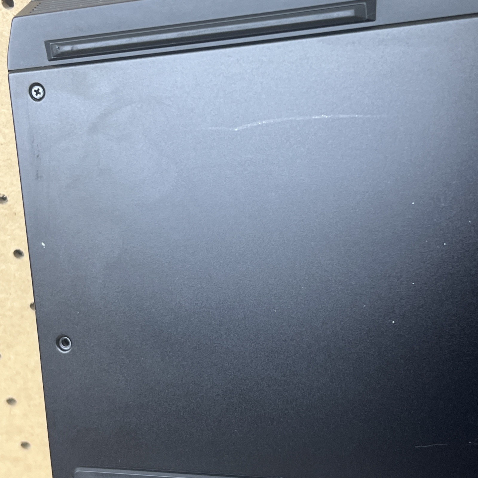 Alienware 17 R5 Gaming i7-8750H 16GB Ram 1TB SSD GTX 1070- Fair *76% Batt, Read*
