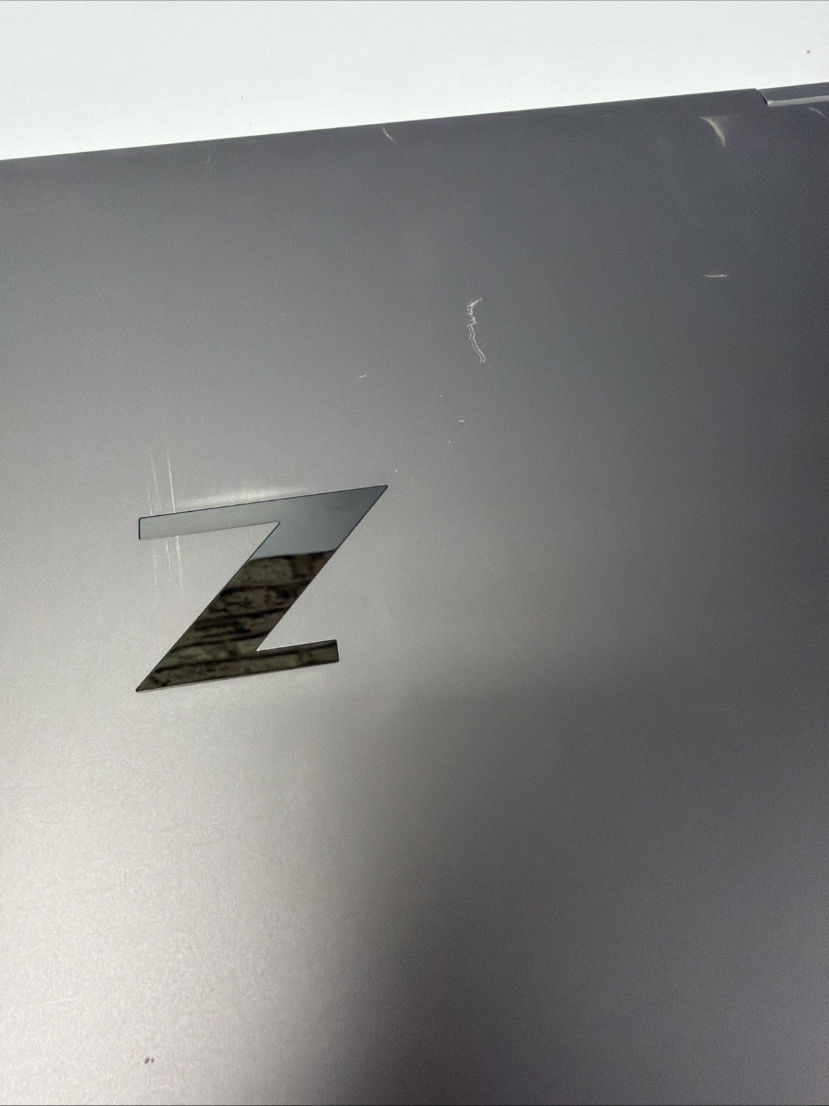 HEWLETT PACKARD ZBOOK FURY 15 G7 68GB RAM 1Tb Nvme+1Tb Hd SSD Read**