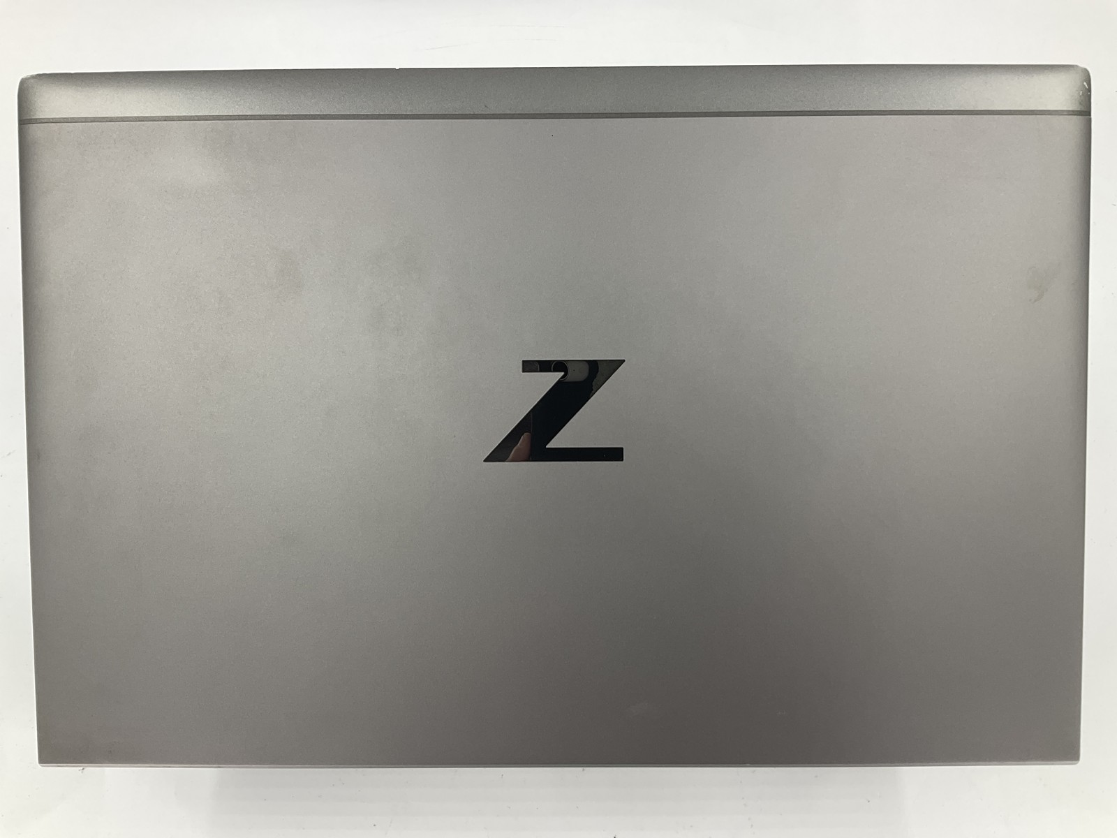 HP ZBook Firefly 14 G8 14″ Core i5-1145G7 256GB 16GB B Win 11 Pro T500