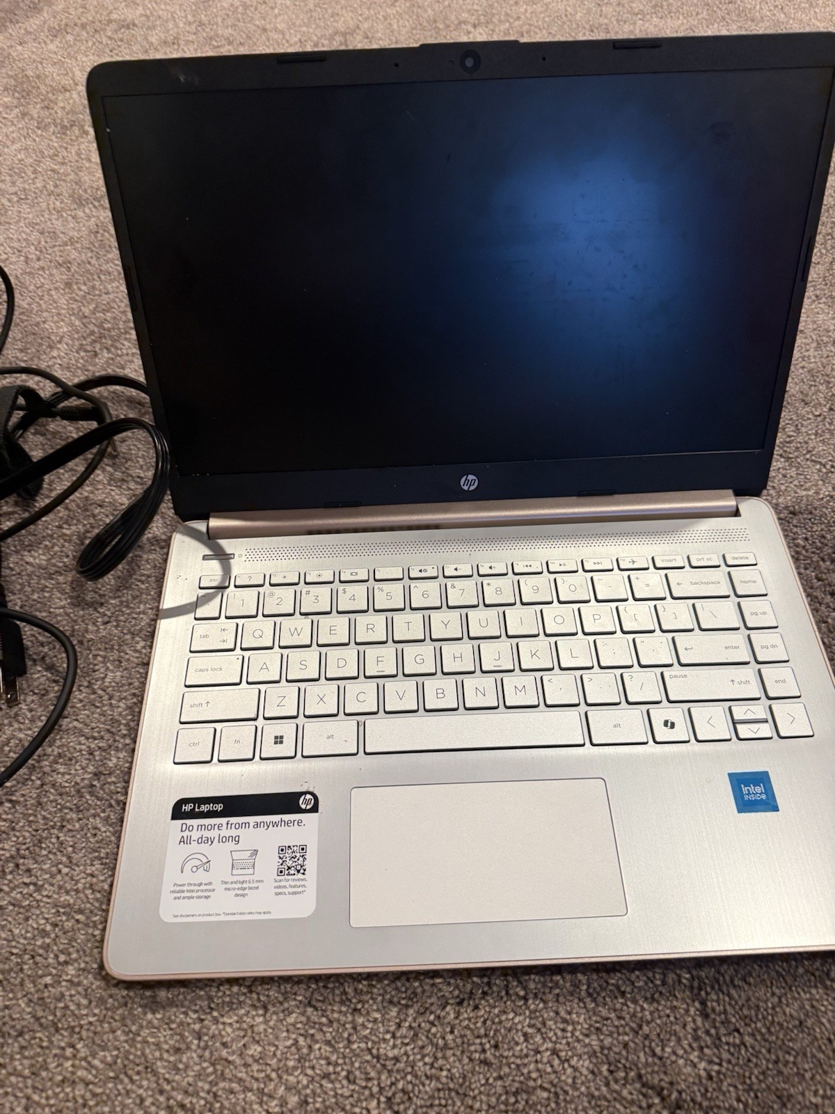 HP Laptop 14-dq0d56dx 14″ Celeron N 4GB 64GB eMMC Silver No OS Charger