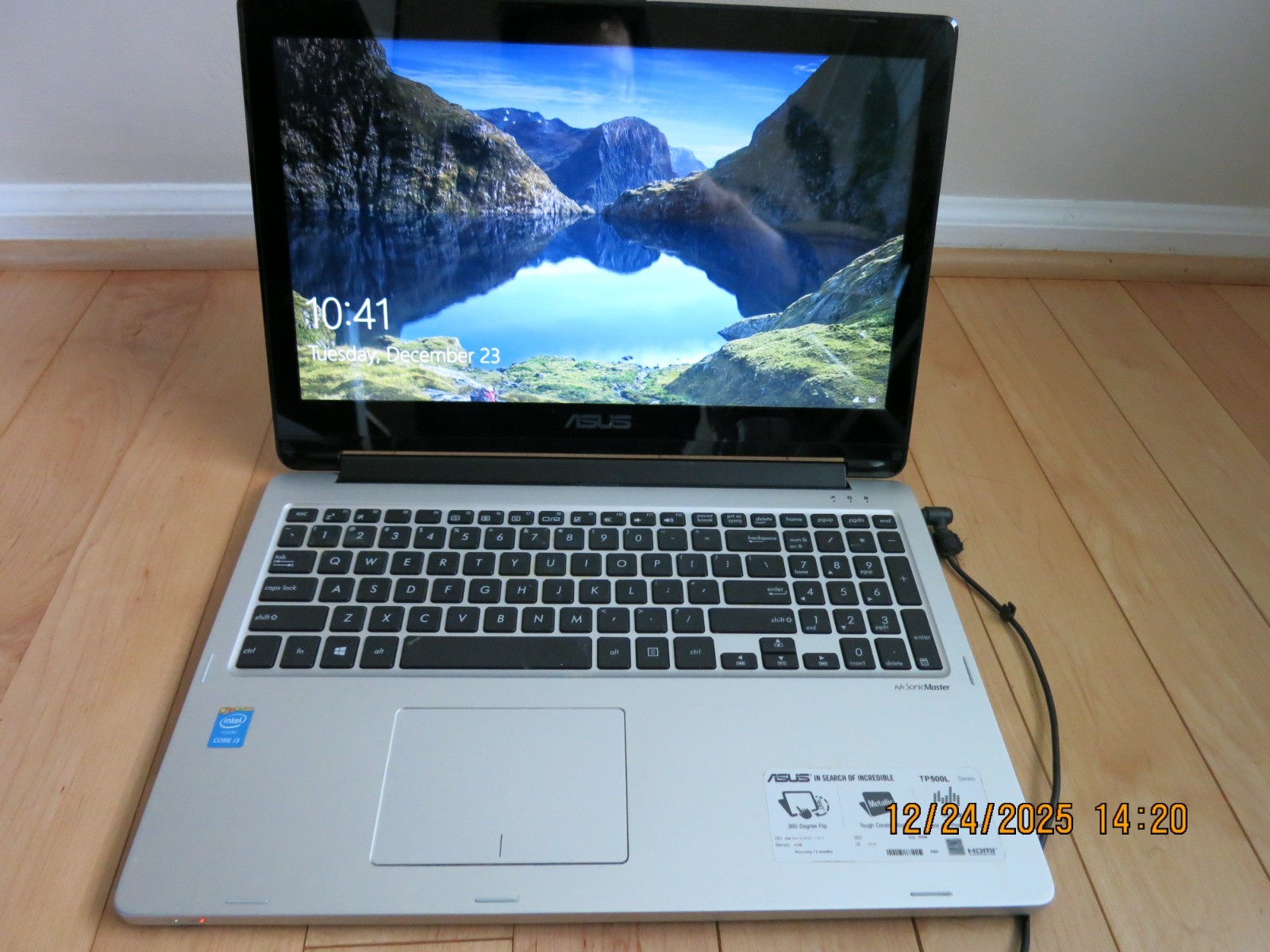 ASUS TP500L i3-4030U @1.90 GHz 4GB RAM, 500GB HD 15.6″ 2 IN 1 Touch WIN 10Pro