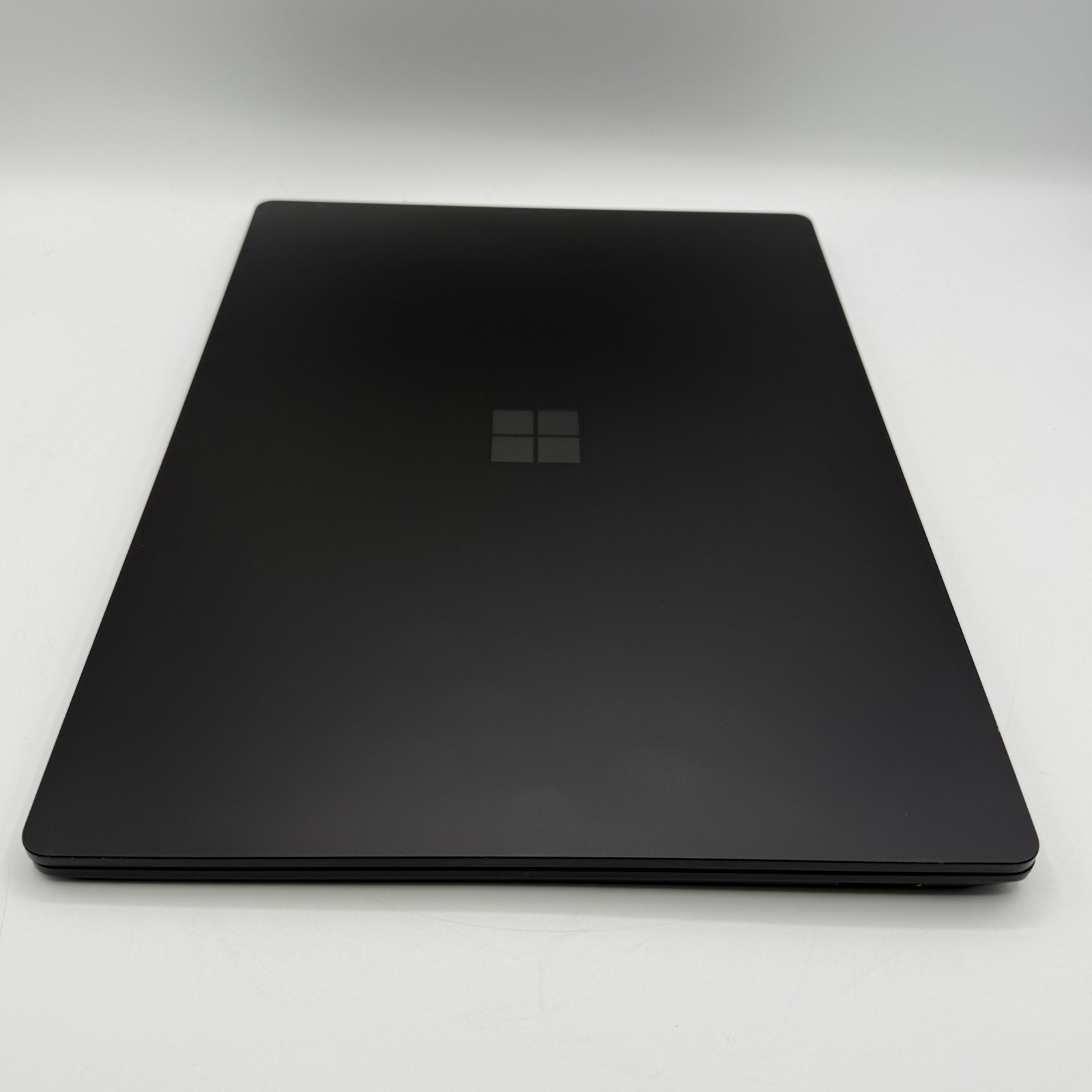Microsoft Surface Laptop 3 13.5″ i5-1035G7 16GB 256GB SSD Win11 Pro Touch