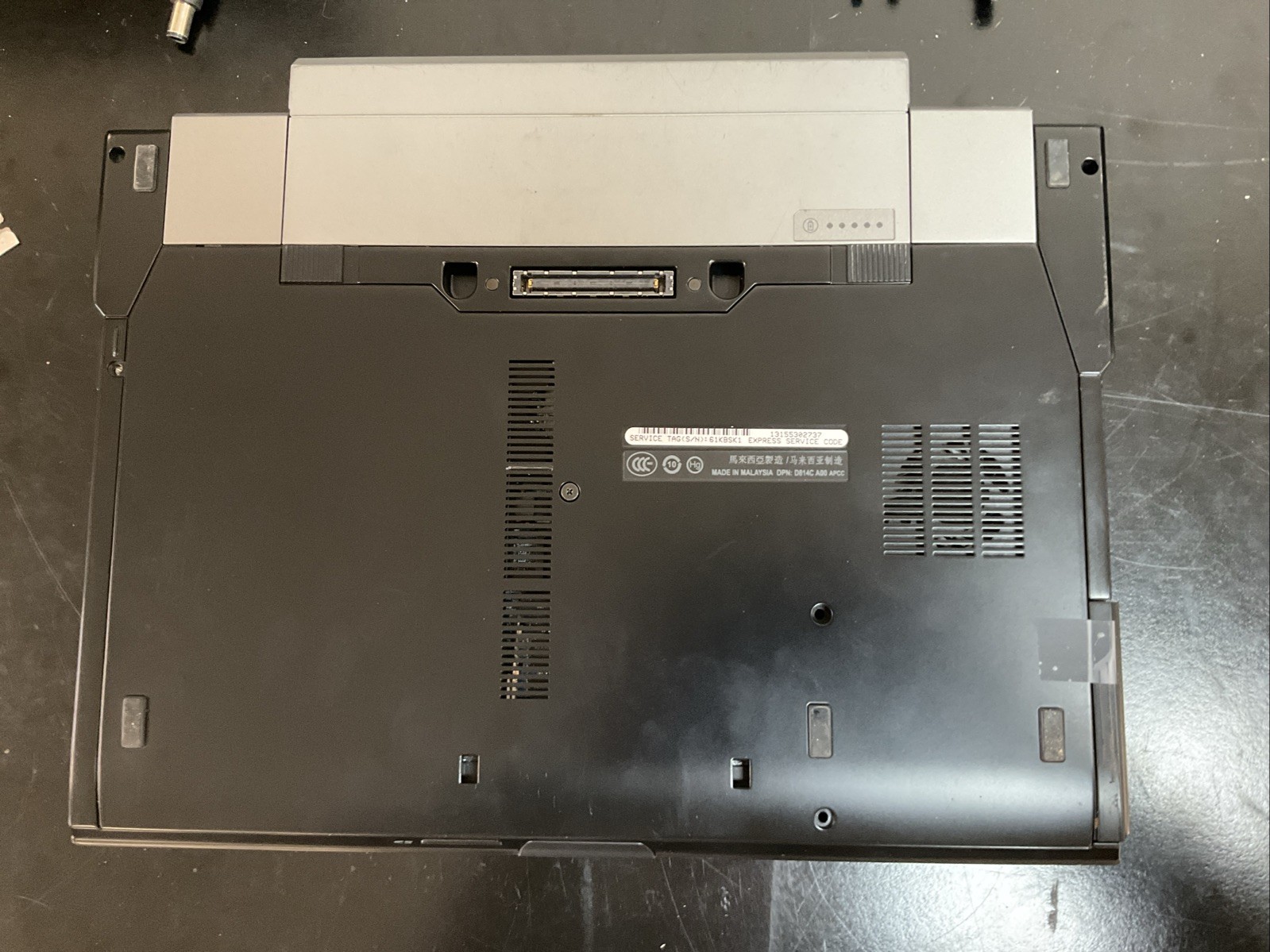 Dell Latitude E6400 14″ Laptop Intel Core 2 Duo 2.40GHz No OS