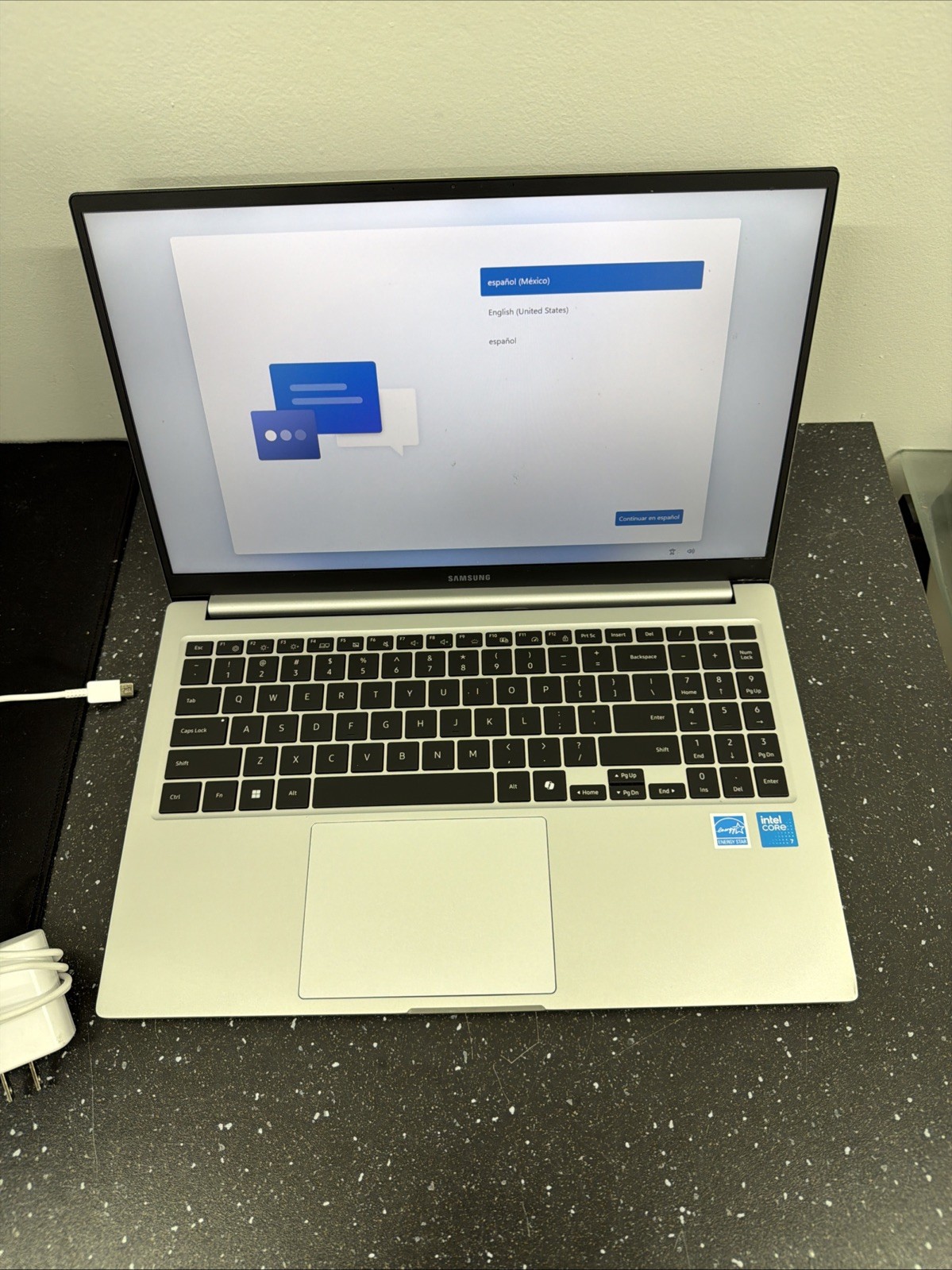 Samsung Galaxy Book 4 15.6″ Core 7 150U 16GB RAM 512GB NVMe Win-11