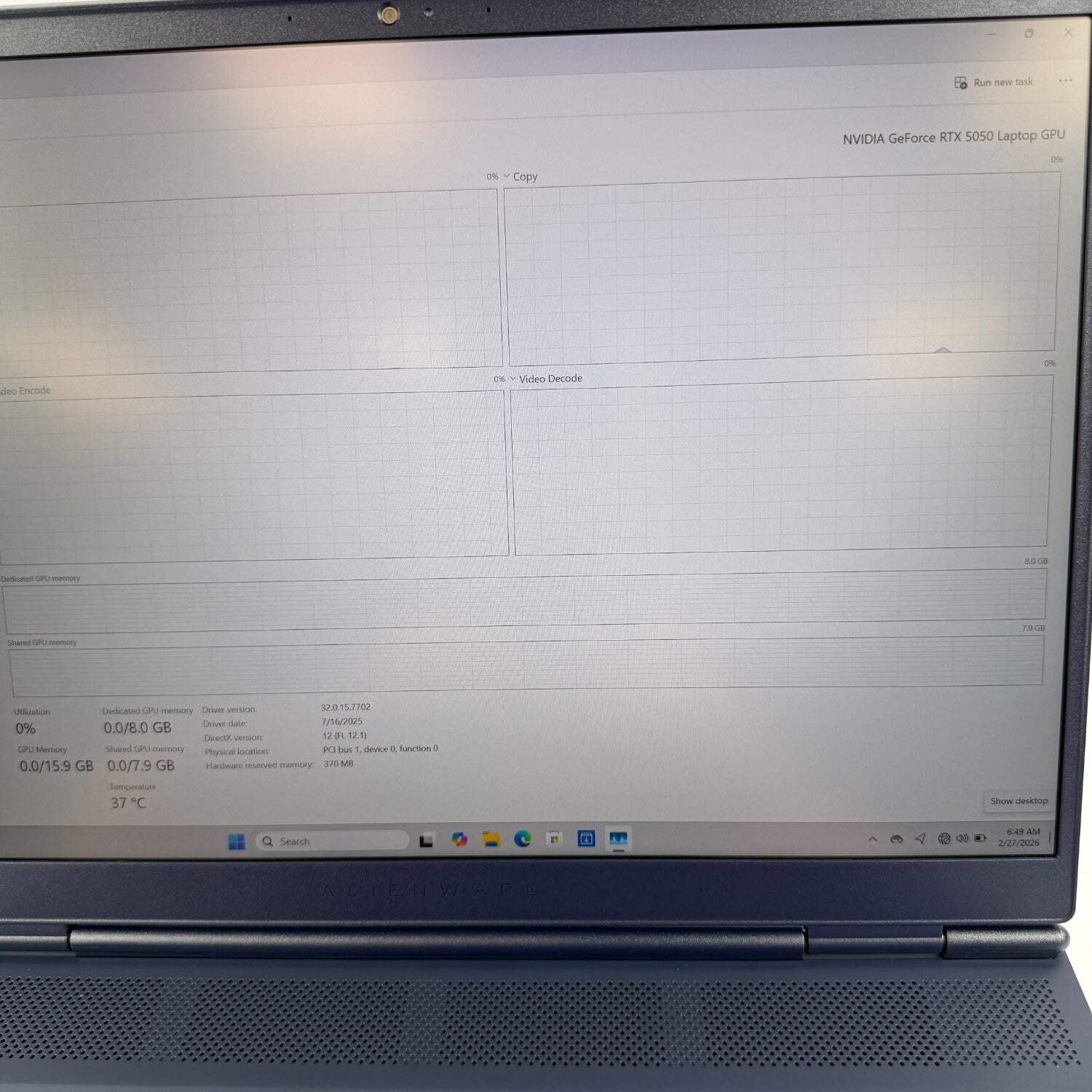 Alienware 16 Aurora 16″ Core 7 240H 2.5GHz 16GB RAM 512GB SSD RTX 5050 Open Box