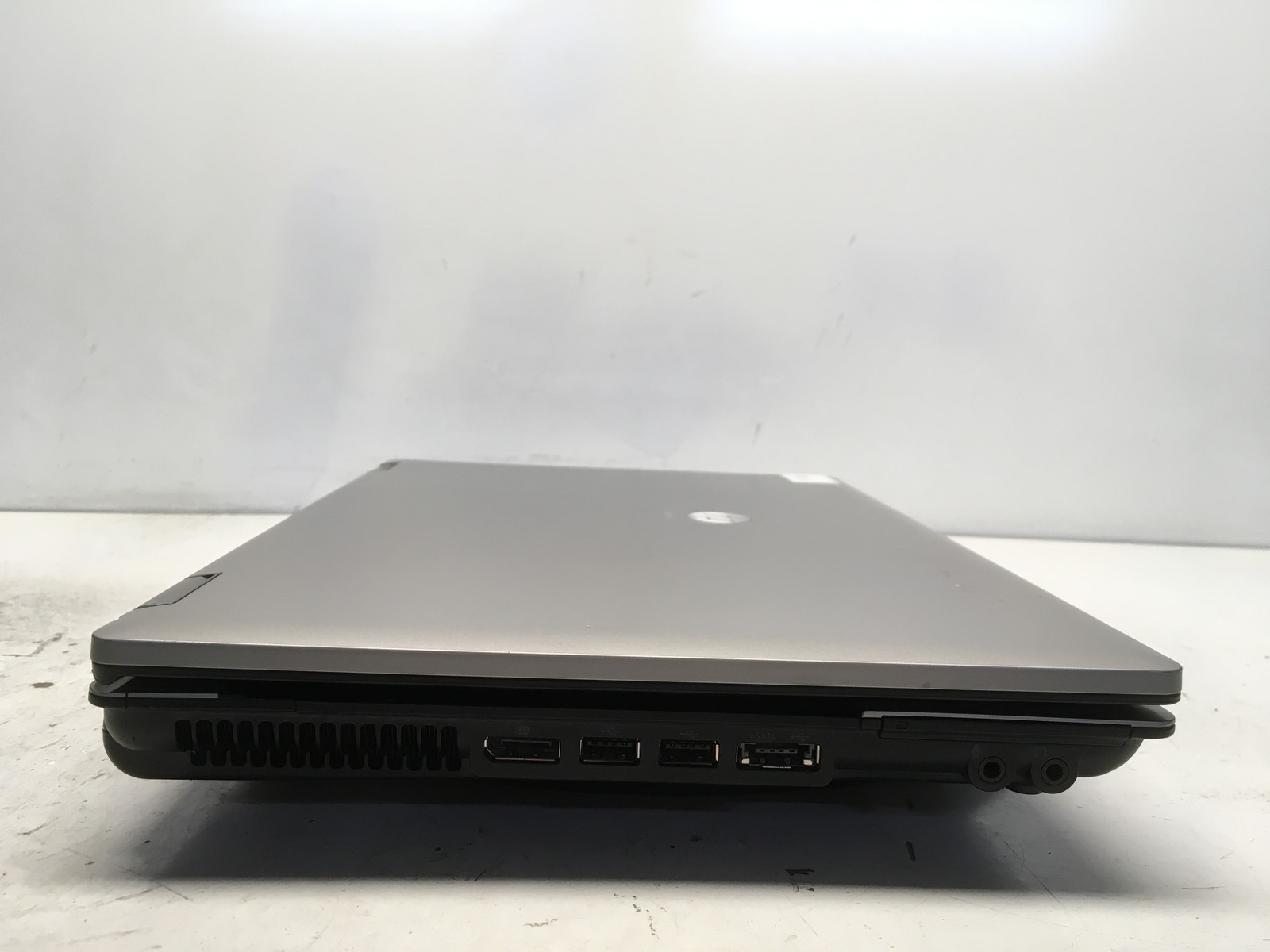 HP ProBook 6550B Intel i5-M460 2.53GHz 2 GB NO HDD No Batt