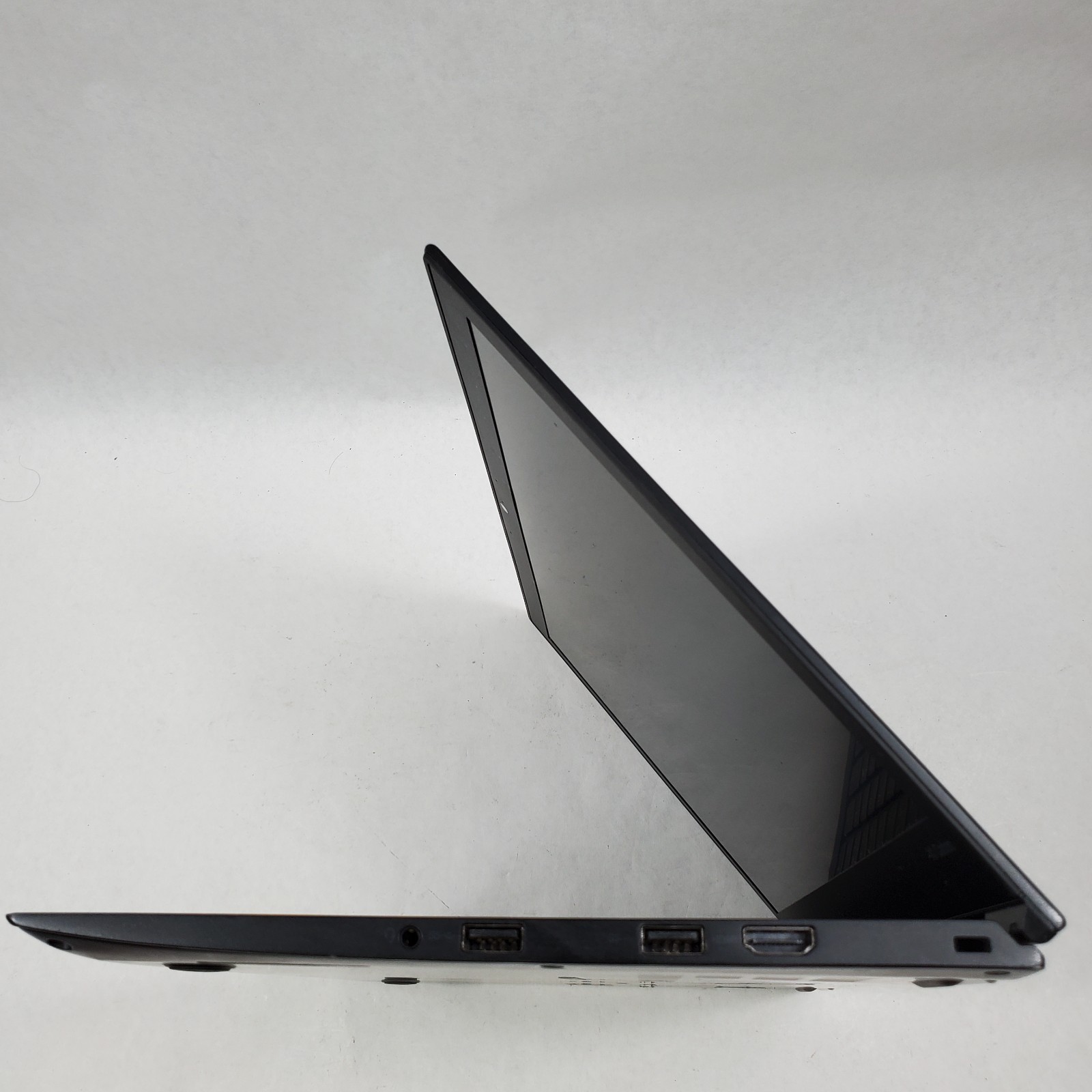 Lenovo ThinkPad X1 Carbon 4th Gen Core i5-6300 2.4GHz 8GB RAM 256GB SSD NO OS