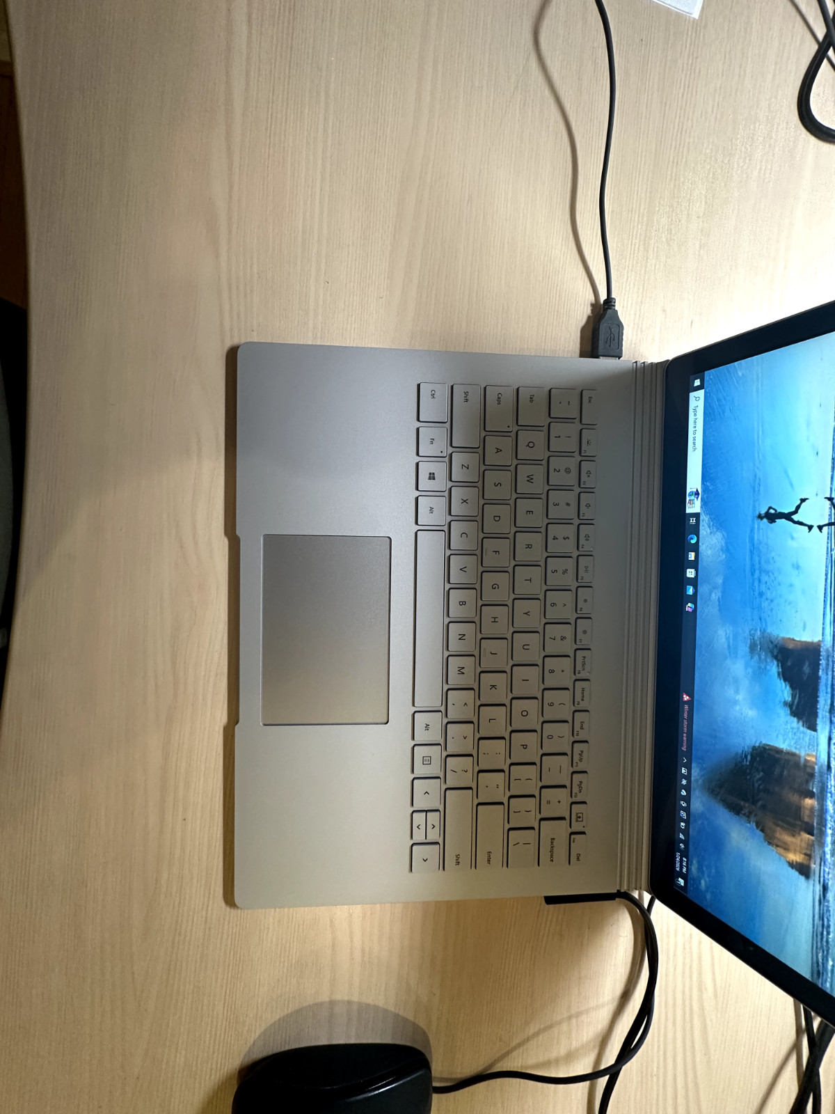 Microsoft Surface Book-3 13.5″ (256GB SSD; Intel Core i5-1035G7 1.2GHz; 8GB)…
