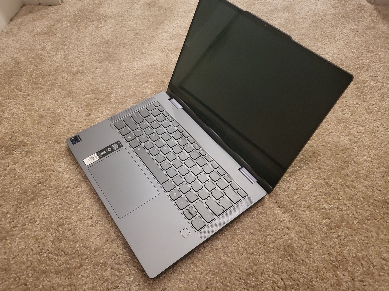 Lenovo Ideapad 5x 14″ OLED 2-in-1 Touch Snapdragon X Plus 16GB 1TB SSD