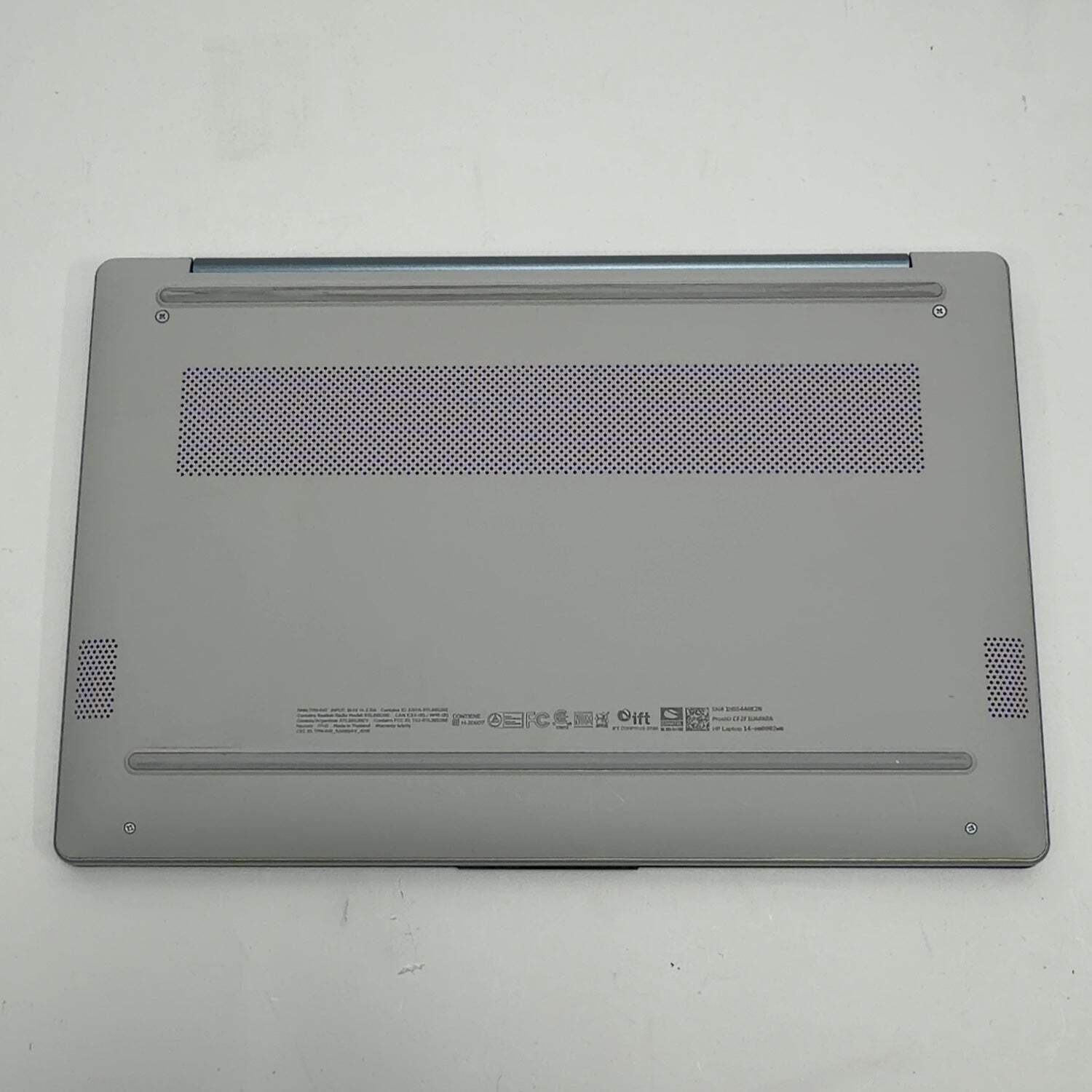 HP Laptop 14-EM0002WM 14″ Athlon Silver 7120U 2.4GHz 4GB RAM 128GB SSD