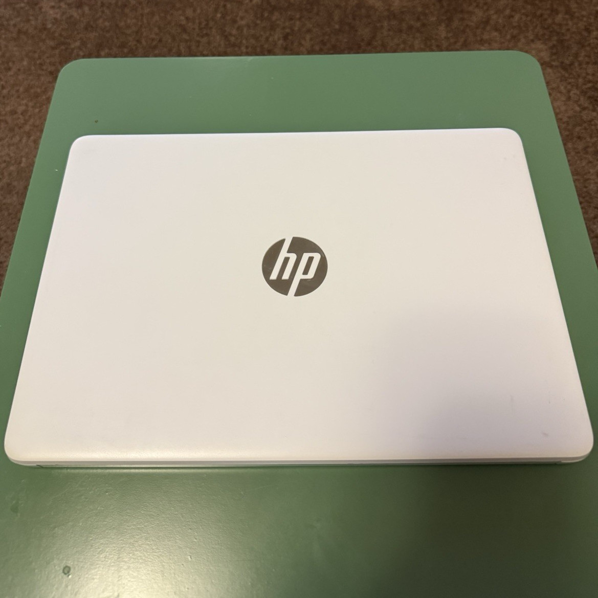HP Laptop 14-dq0xxx 14″ Celeron N4120 16GB 64GB eMMC Win 11 White