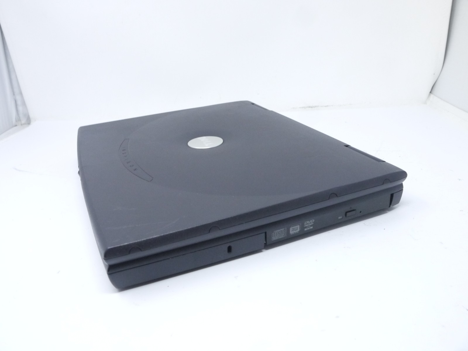 Dell Inspiron 2650 14″ Vintage Laptop – Pentium 4 / 512MB / 60GB – Dead Batery