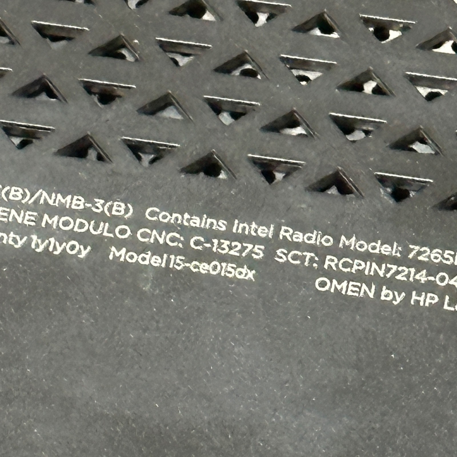 HP Omen 15-ce015dx Lab Top – No Hard Drive / Ram / Charger