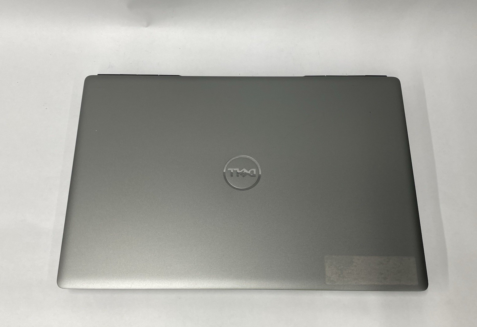 Dell Precision 7560 – FHD – i9-11950H – No SSD/No OS – READ