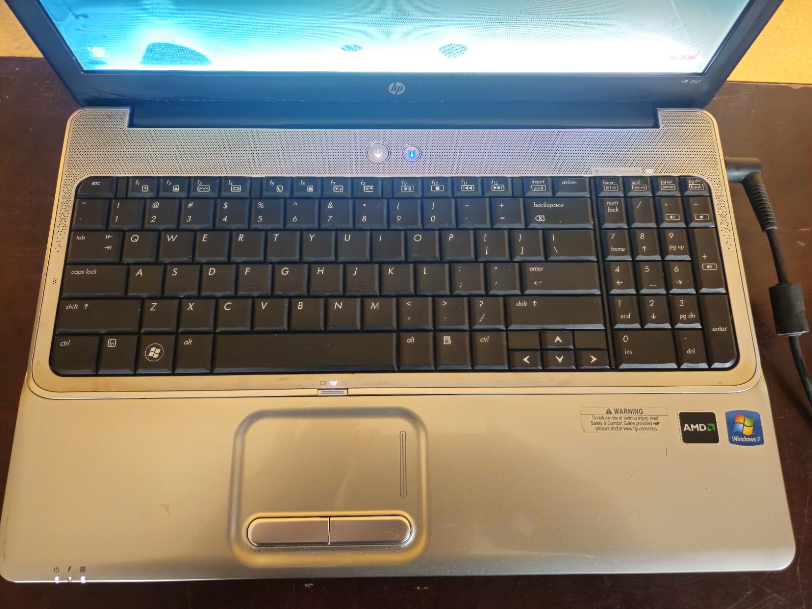 HP G61, Laptop, Windows 7 Home Premium – 15″x9″ Screen