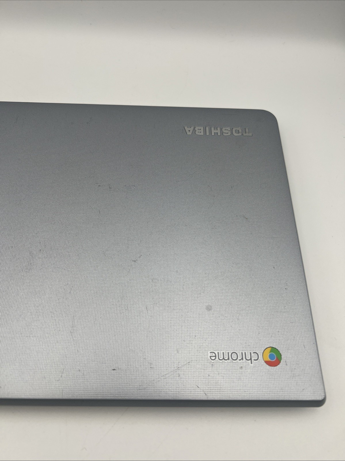 Toshiba Chromebook 2 Skulcandy CB35-C3330 4GB Intel Celeron 3215u Working