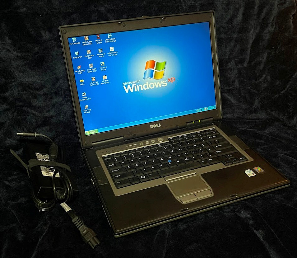 Complete Dell Latitude D820 15.4″ WUXGA LCD/NVIDIA GPU/2.00GHz/4GB/500GB/SERIAL
