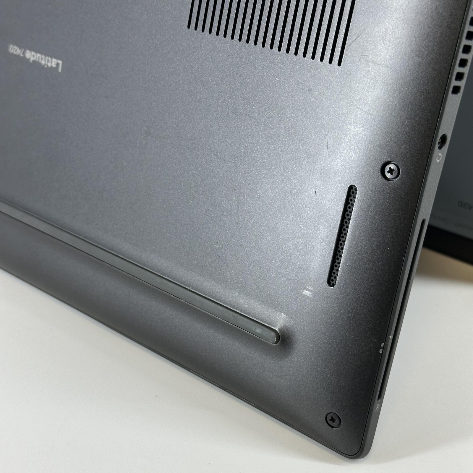 Dell Latitude 7420 14 FHD i7-1185G7 3.00GHz 16GB 512GB SSD Good MUFFLED SPEAKERS