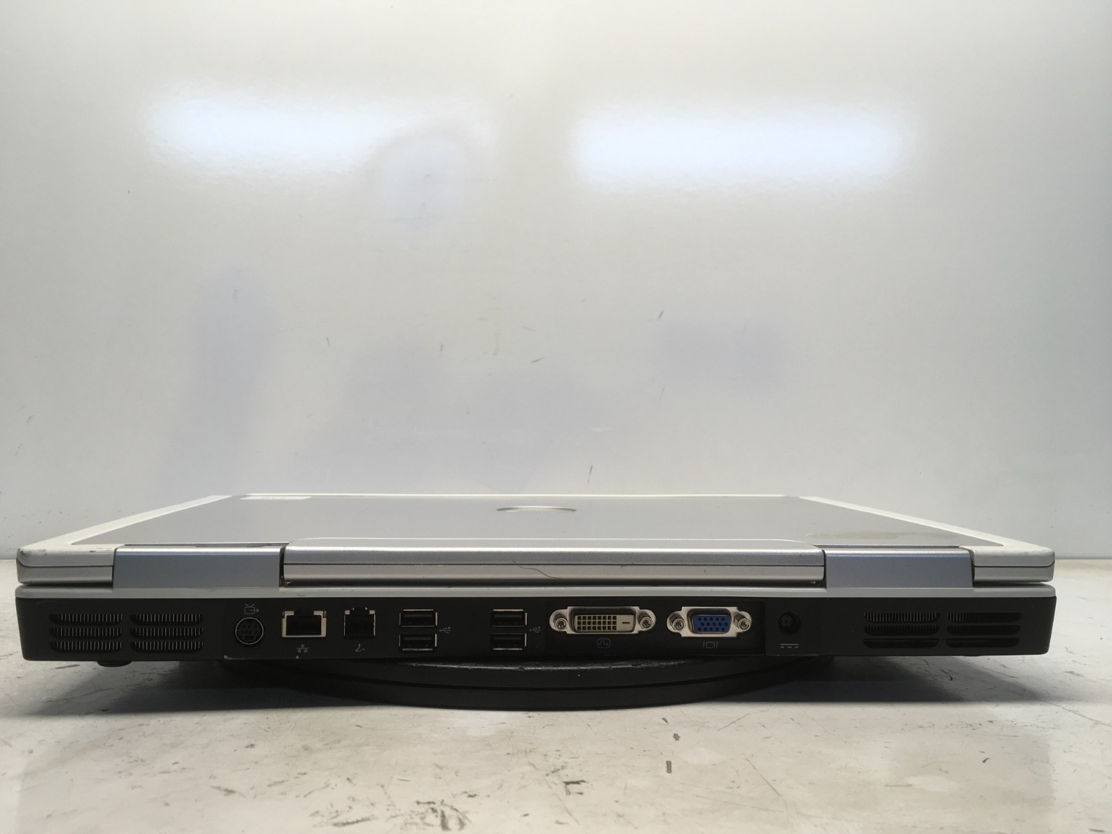 Dell Inspiron E1705 Intel Core Duo No RAM NO HDD