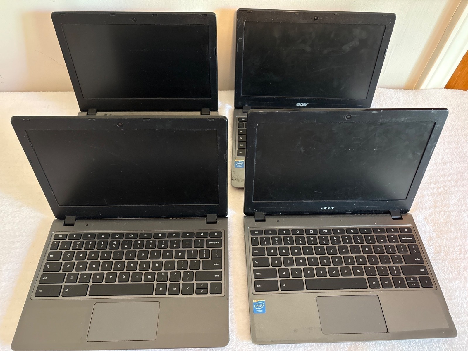 Lot Of 4 Acer Chromebook C720 Laptops 11.6″ Intel Inside Black ** Parts Only **