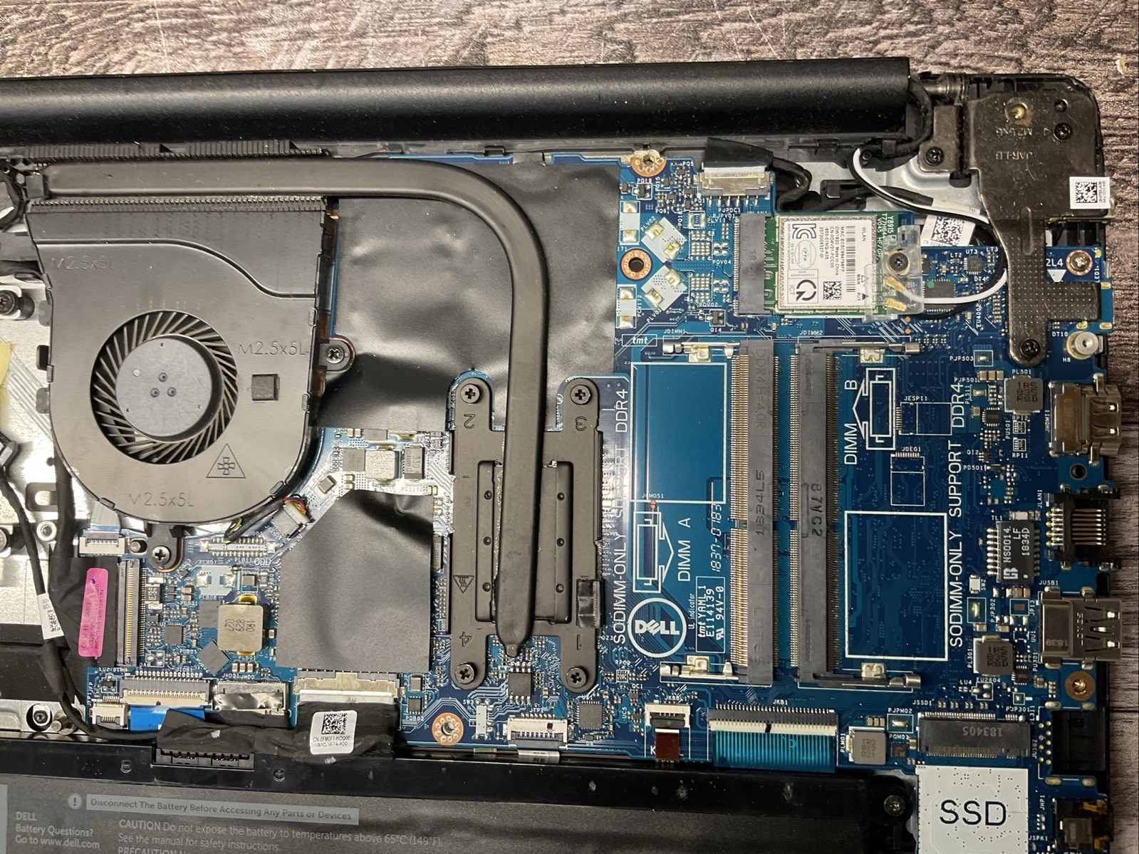 Dell Latitude 3590 / Intel Core i5 8th Gen / BIOS Unlocked / Parts Repair / J6