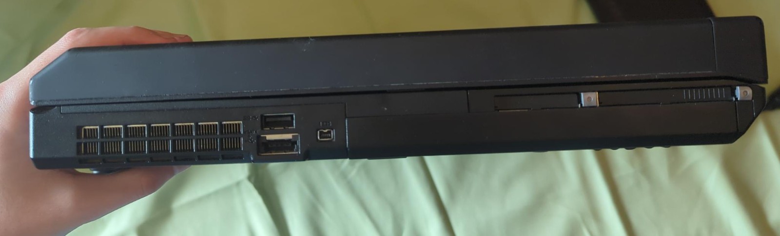 Lenovo ThinkPad W701ds i7-820qm 32GB Ram Quadro 2800M No HDD