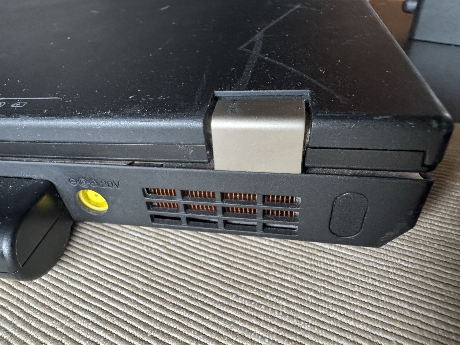 Lenovo ThinkPad W510 15.6″ Intel i7-Q720 1.60GHz 6GB 256GB SSD NVIDIA FX 880M