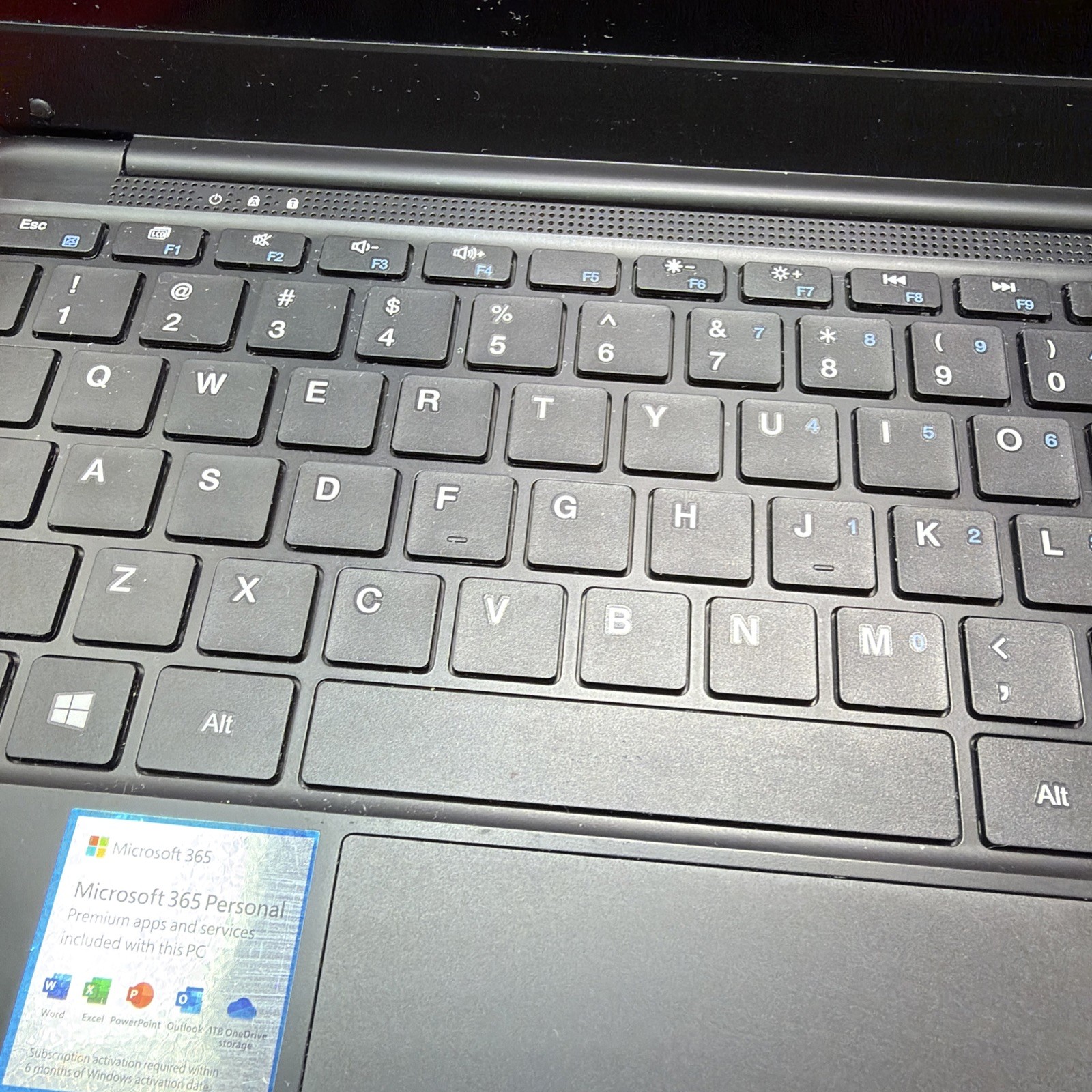Gateway GWTN141-5BK Intel Celeron N4020 1.1GHz 4GB Microsoft 365 Untested