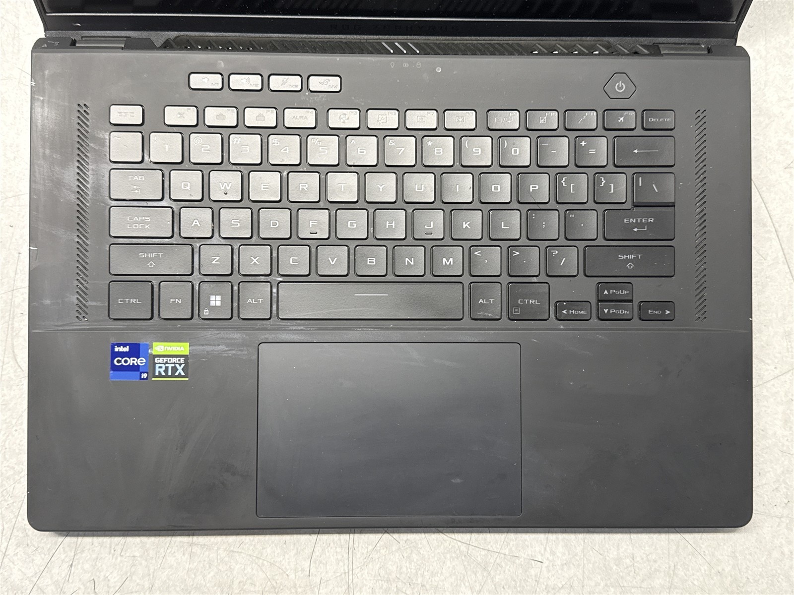 ASUS ROG ZEPHYRUS M16 GU6037 16″ CORE i9-12900H 16GB RAM GEFORCE RTX 3070 Ti