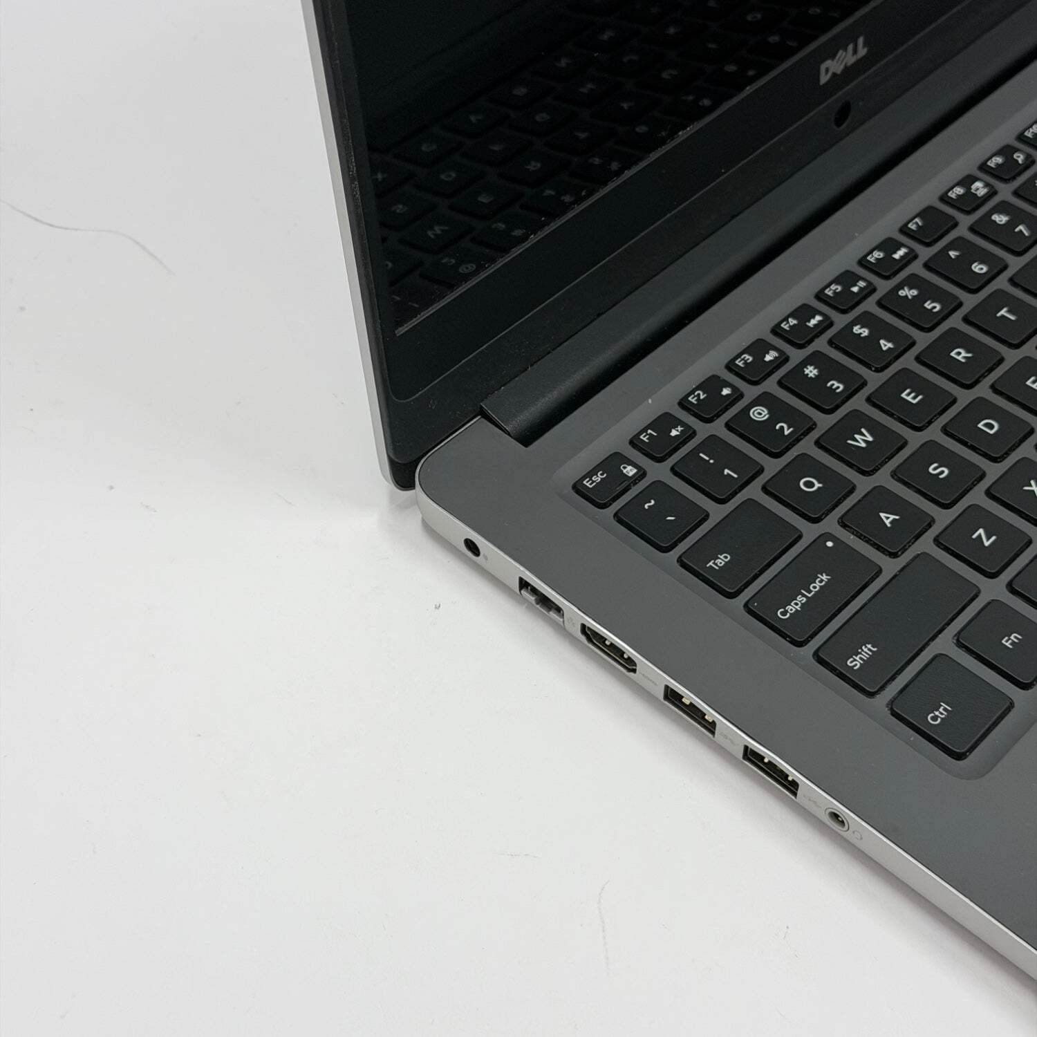 Broken Dell Inspiron 7460 14″ i7-7500U 2.7GHz 8GB RAM 256GB SSD Bad Batt