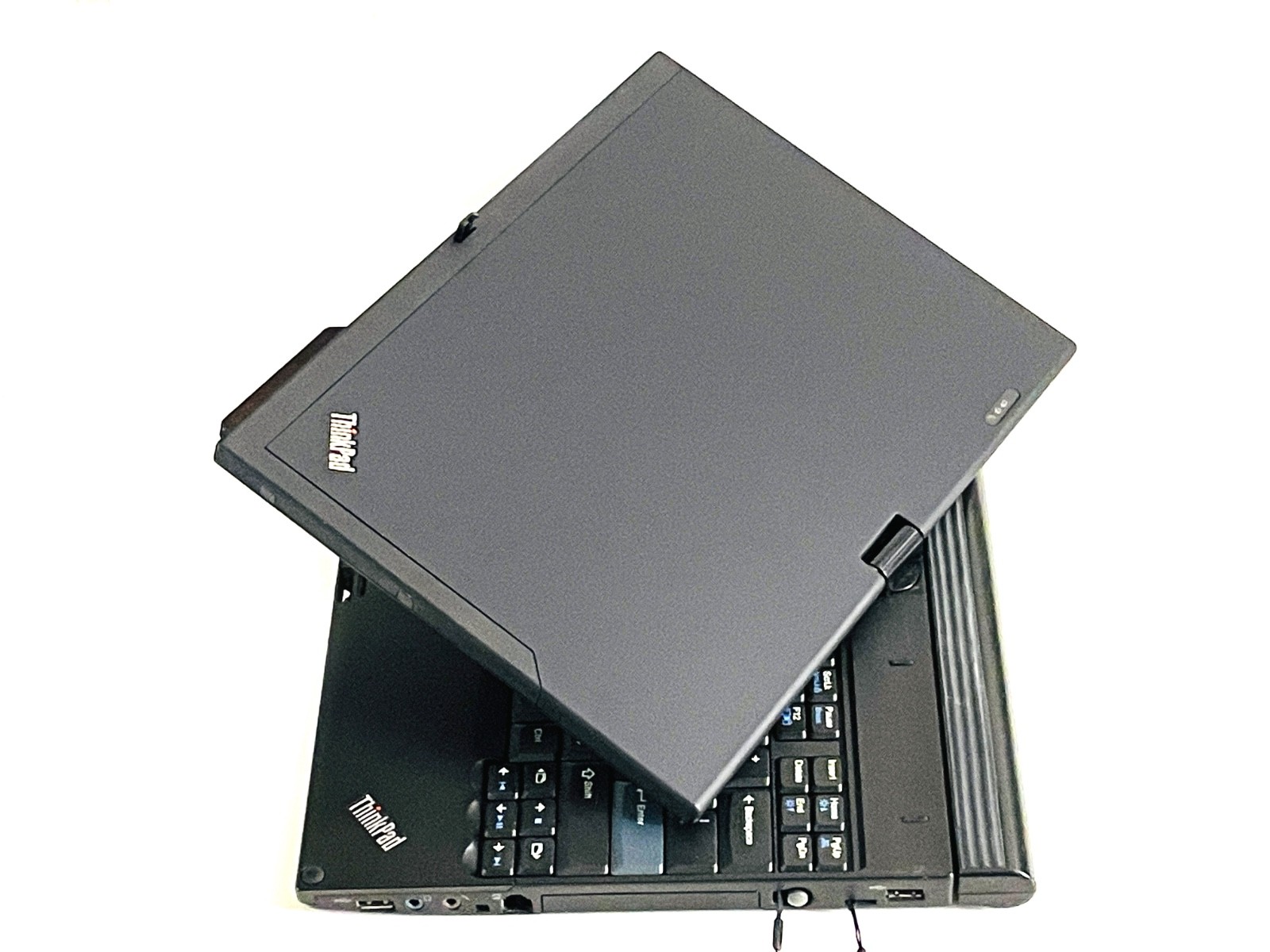 Lenovo ThinkPad X200 Tablet C2D 240SSD 8GB RAM, Linux Mint – GOOD