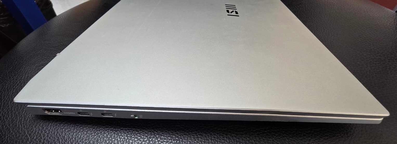 MSI Prestige 16 Evo A13M 165Ghz i7-13700H 32GB 512GB M.2 Win11